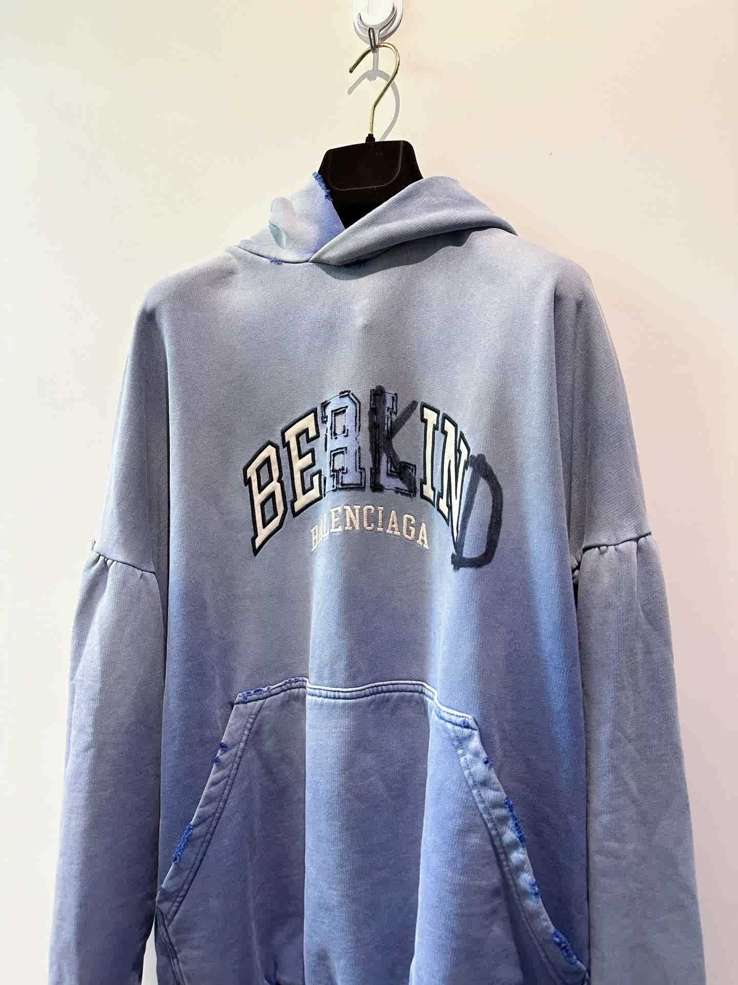 Balenciaga Balenciaga 23FW “Be Kind” Hoodie S Size US S / EU 44-46 / 1 - 2 Thumbnail