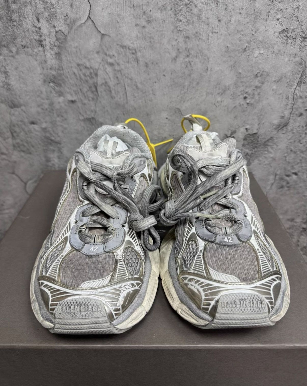 Balenciaga Balenciaga 3XL Low-Top Sneakers K37 Size US 8.5 / EU 41-42 - 2 Thumbnail