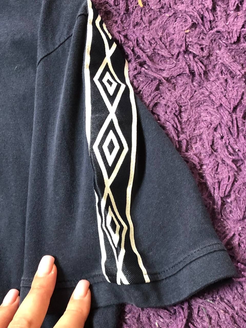 Umbro Print Umbro T-Shirt Size L Streetwear Y2K Size US L / EU 52-54 / 3 - 3 Thumbnail