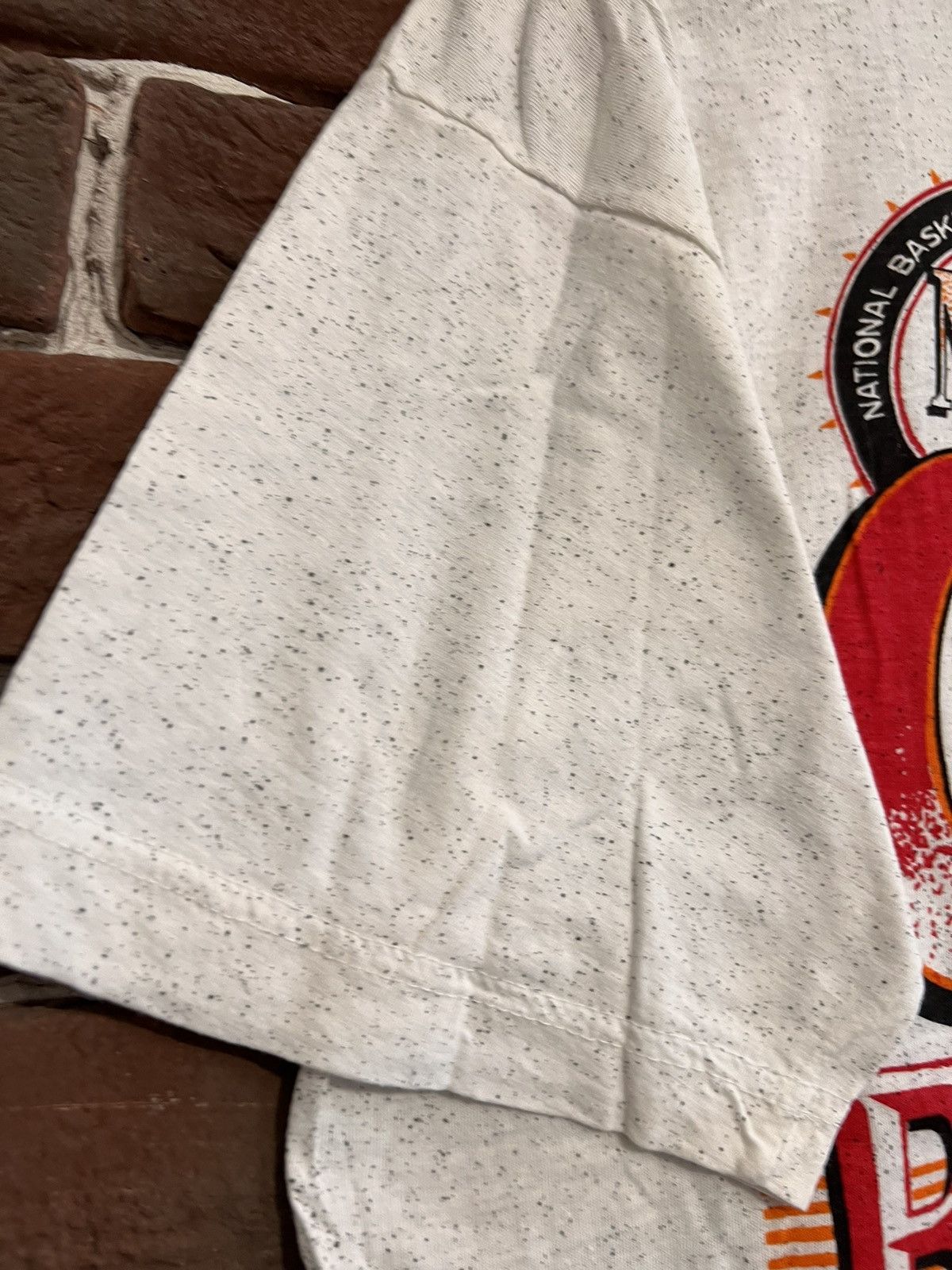 NBA Vintage 90s Magic Chicago Bulls Basketball NBA Tee Jordan Size US L / EU 52-54 / 3 - 4 Thumbnail