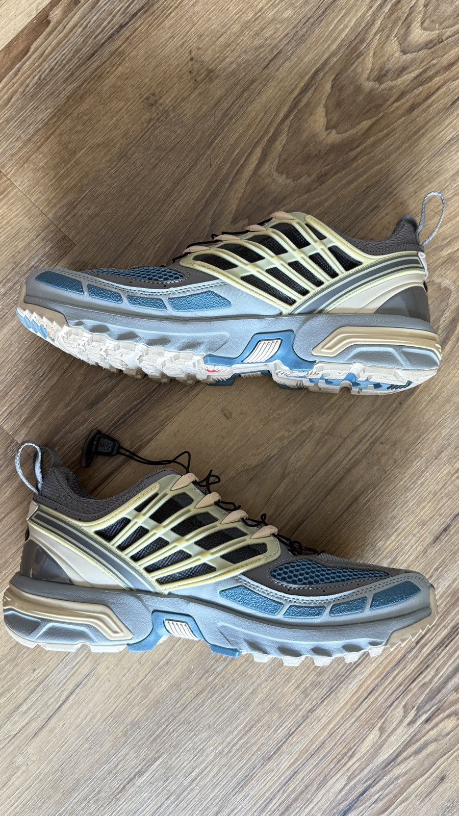 Salomon Salomon ACS worn once Size US 9 / EU 42 - 2 Thumbnail