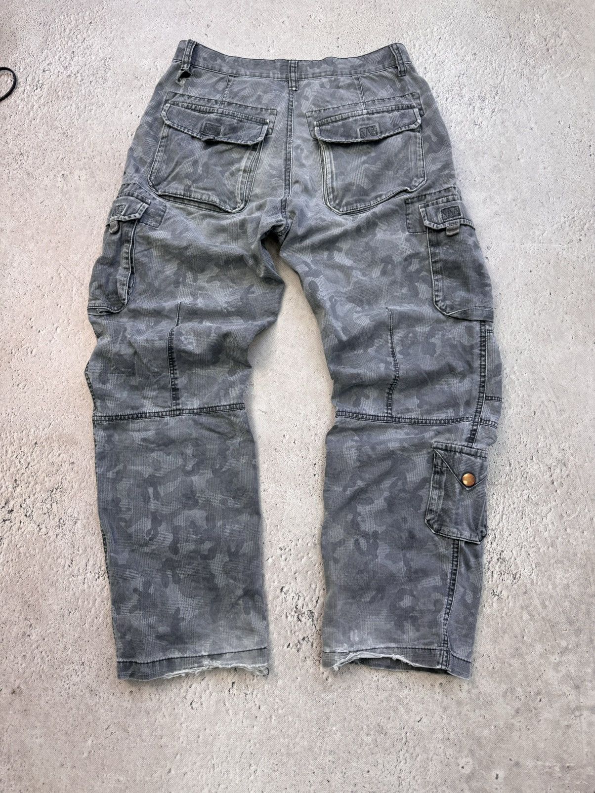 20471120 × Japanese Brand BANDAGE PARACHUTE JUNYA WATANABE STYLE CARGO PANTS JEANS Y2K Size US 32 / EU 48 - 8 Thumbnail