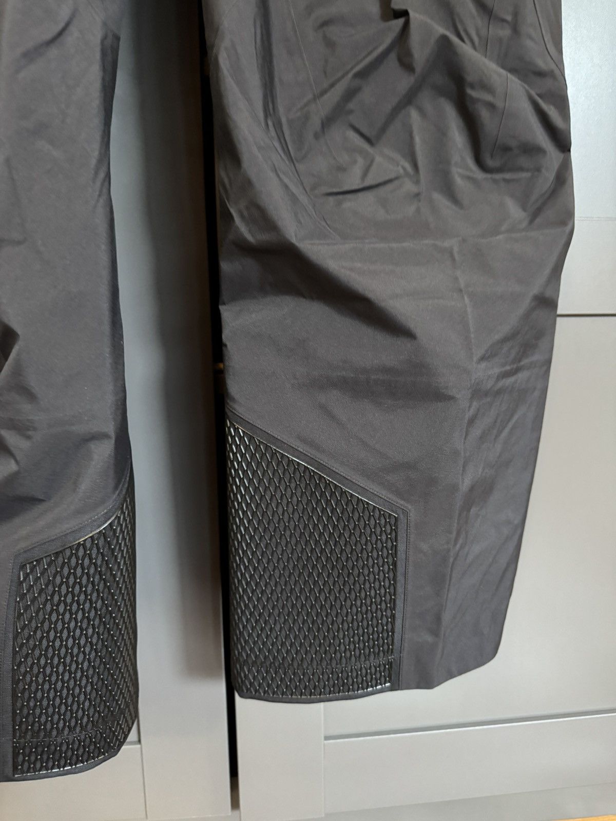 Arc'teryx Arcteryx Rush Bib pants size L Size US 42 / EU 58 - 3 Thumbnail