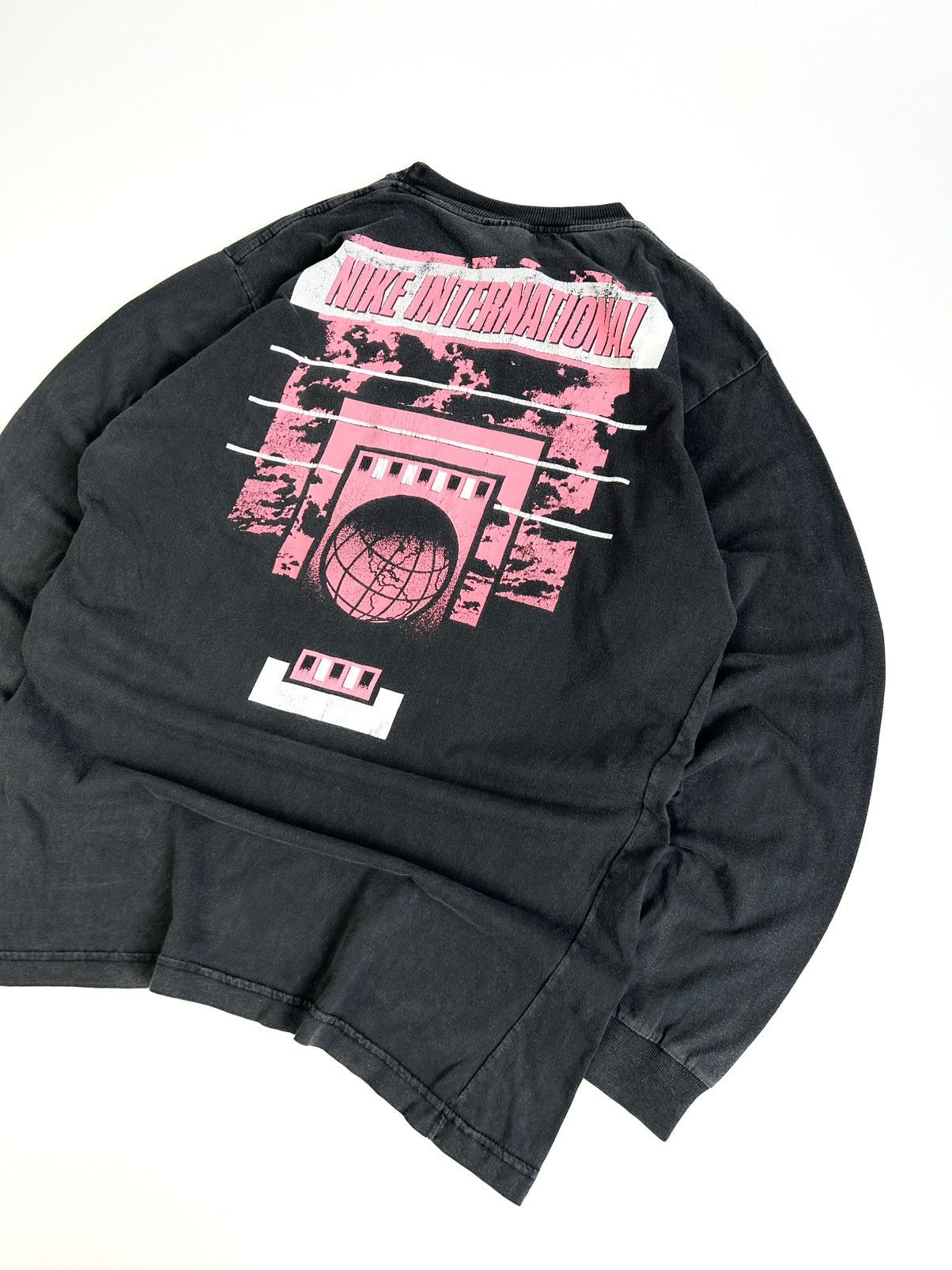 Nike × Vintage Rare Nike International Vintage Long Sleeve Grey L Y2k Size US L / EU 52-54 / 3 - 3 Thumbnail