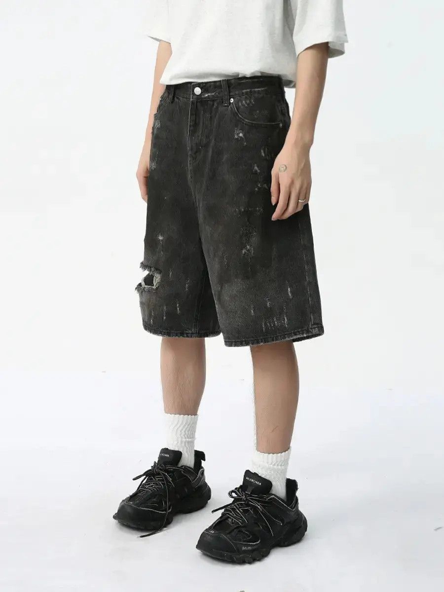 Japanese Brand Hip hop ripped loose denim shorts Size US 32 / EU 48 - 1 Thumbnail