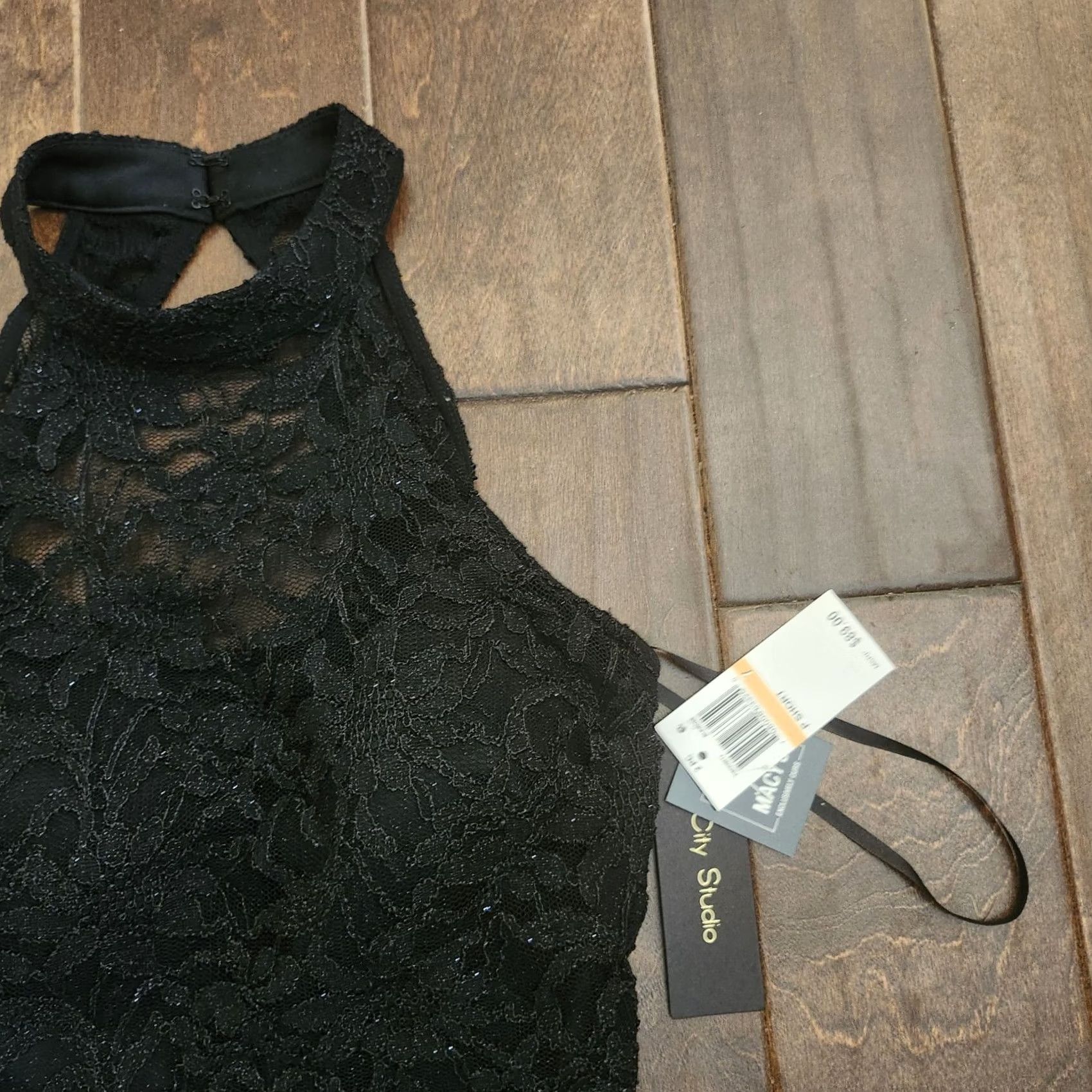 Vintage City Studio Women's Black Sequin Lace Crop Top Halter Sleeveless Back Zip Size 7 Size M / US 6-8 / IT 42-44 - 2 Thumbnail