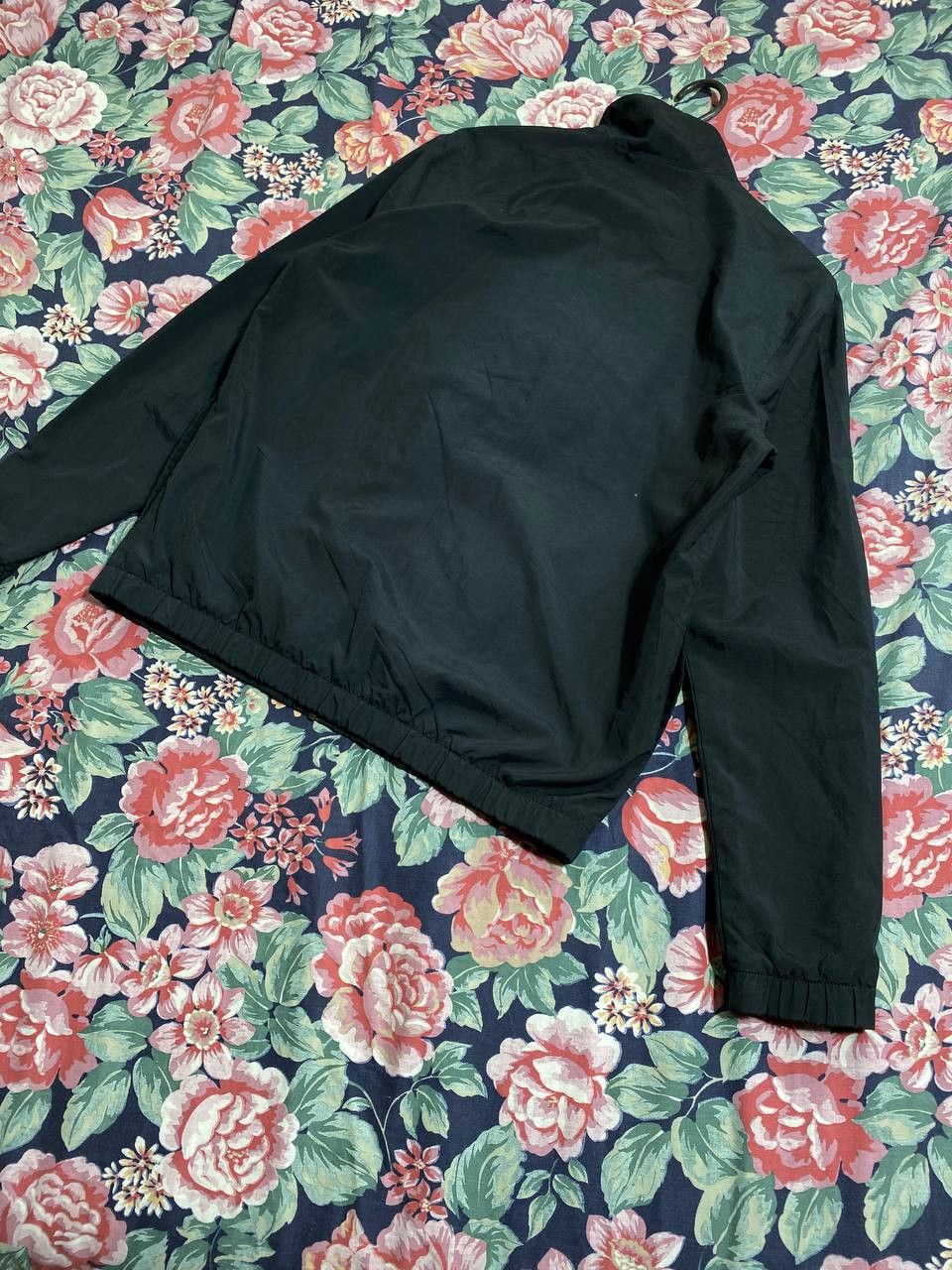 Nike Vintage Nike Light Jacket Logo 80s 90s Size US L / EU 52-54 / 3 - 11 Thumbnail
