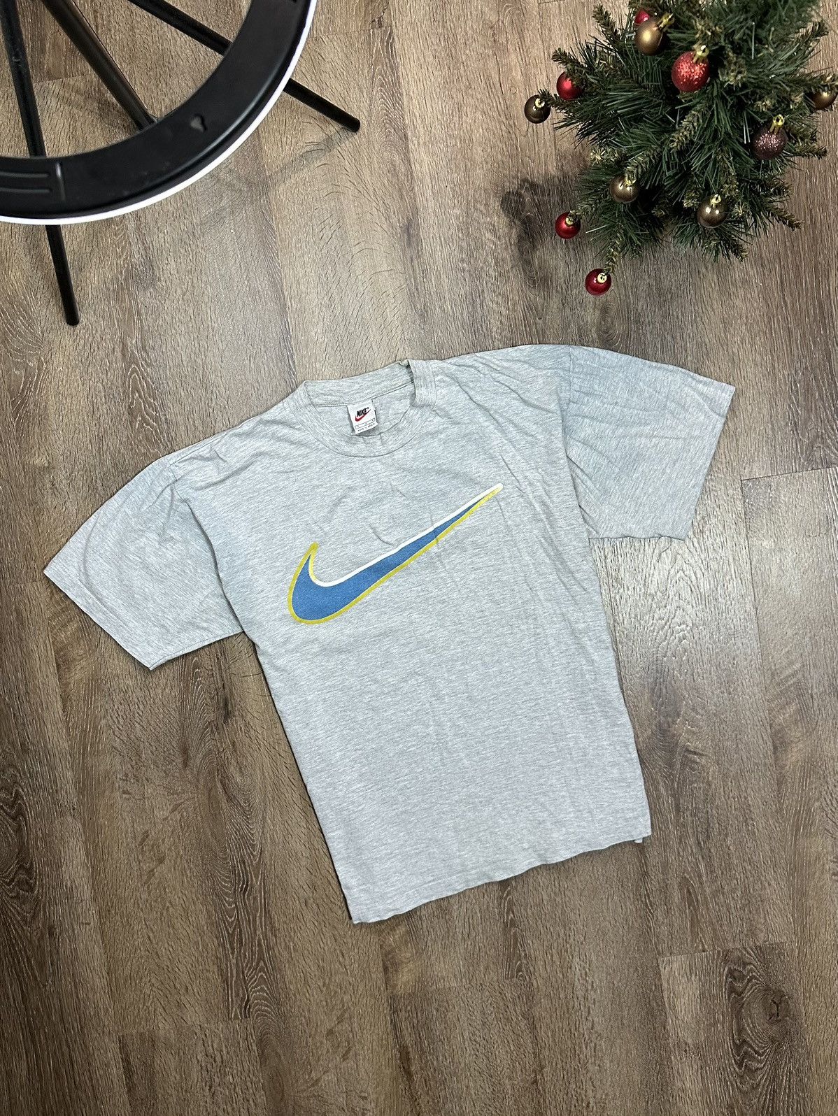 Nike × Vintage Nike Vintage Big Swoosh T-Shirt Y2K Size US M / EU 48-50 / 2 - 1 Thumbnail