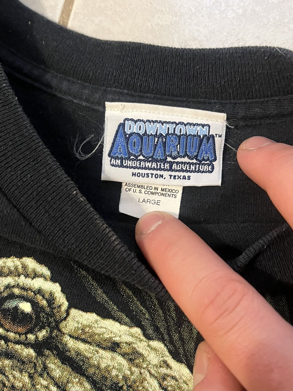 Vintage AQUARIUM ALLIGATOR TEE Size US L / EU 52-54 / 3 - 5 Thumbnail