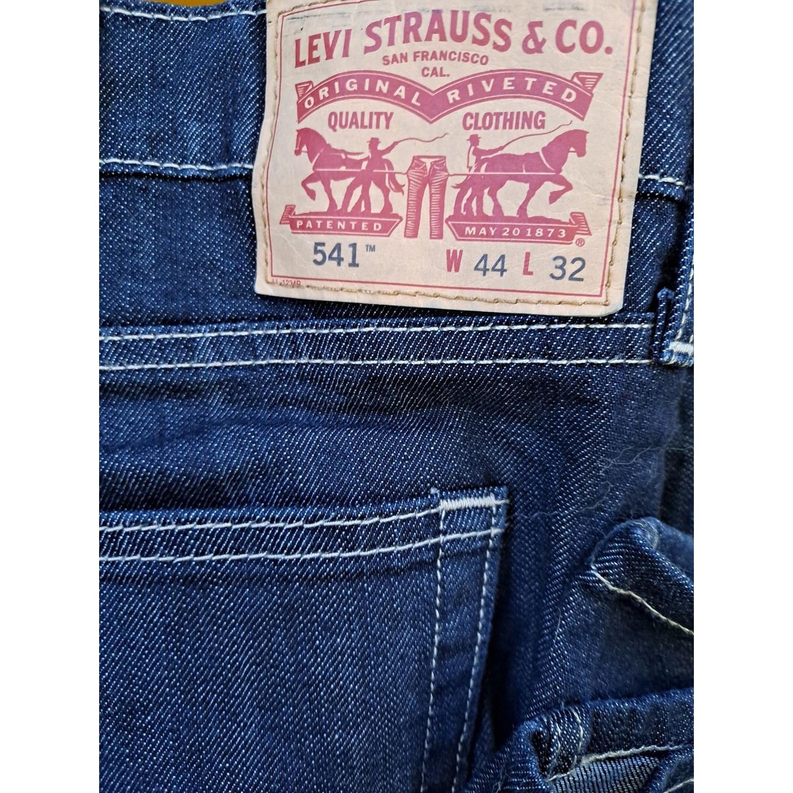 Levi's Levi's 541 Dark Blue Wash Jeans Red Tag Size 44x32 Size US 32 / EU 48 - 4 Thumbnail