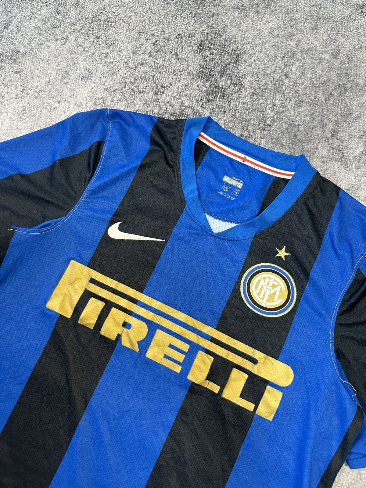 Nike × Vintage Y2K Vintage Nike Inter Milano Soccer Jersey Blokecore Style Size US S / EU 44-46 / 1 - 2 Thumbnail
