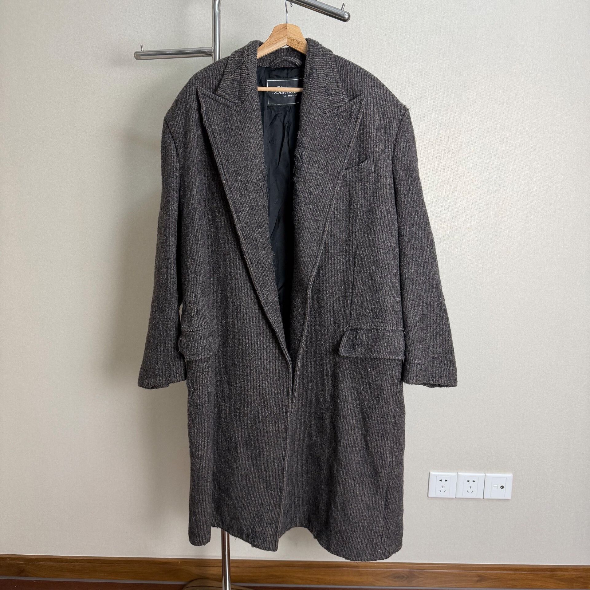 Balenciaga Balenciaga SS21 Destroyed Oversized Houndstooth Wool Coat Size US M / EU 48-50 / 2 - 1 Thumbnail