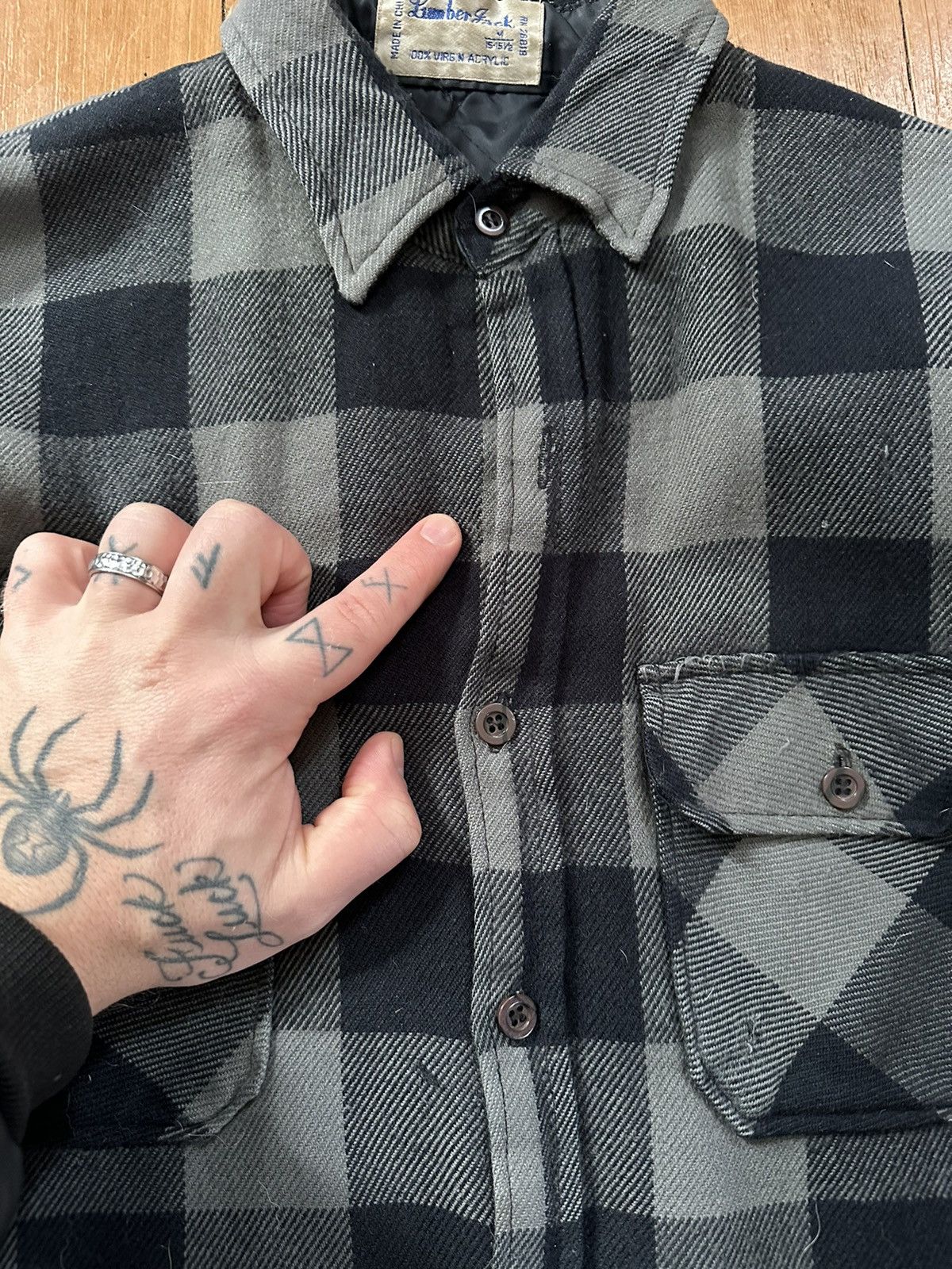Vintage Vintage distressed quilted flannel plaid button up Size US M / EU 48-50 / 2 - 7 Thumbnail