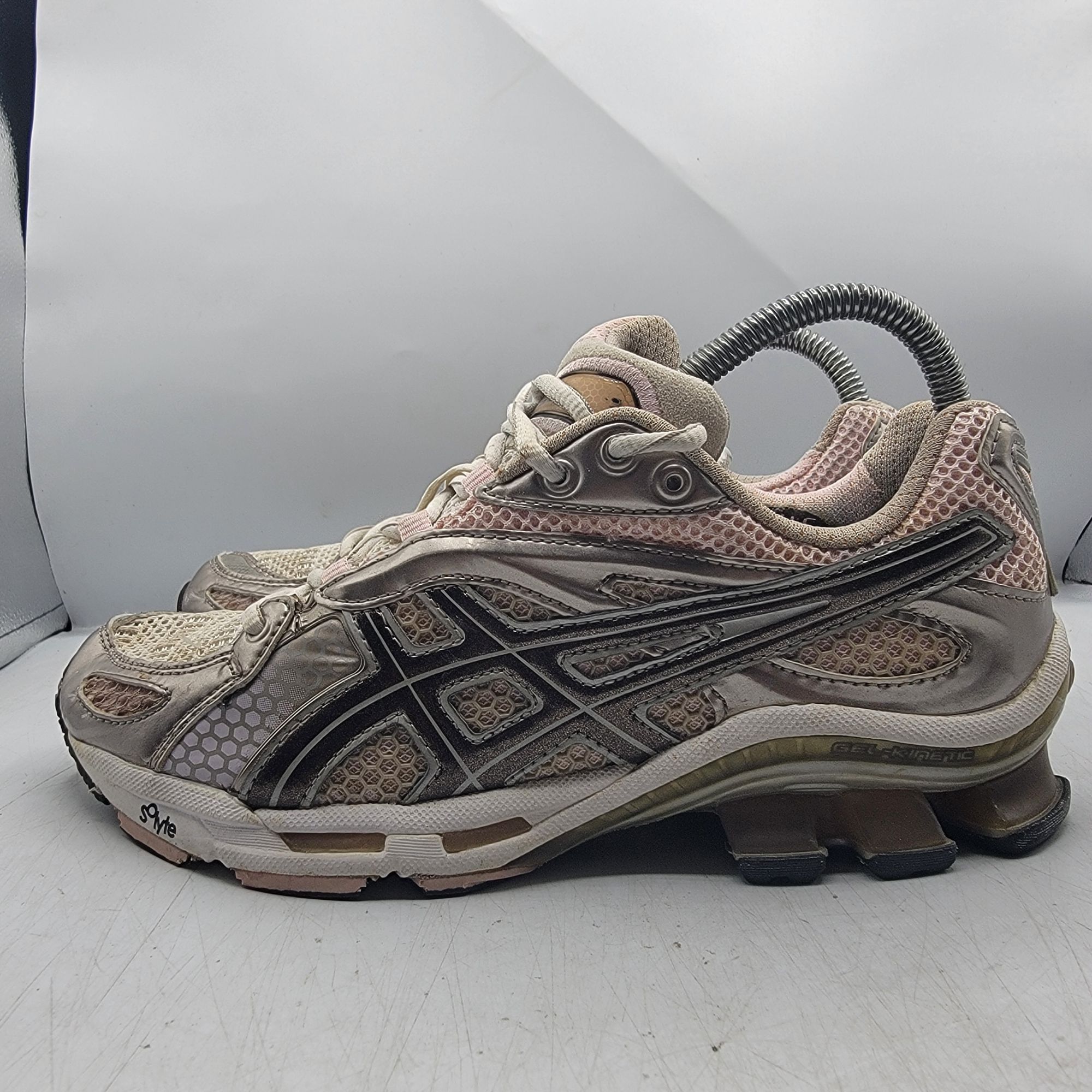 Asics Asics Gel Quantum Kinetic Womens 7.5 Silver Pink Sneaker Sho Size US 7.5 / IT 37.5 - 12 Thumbnail