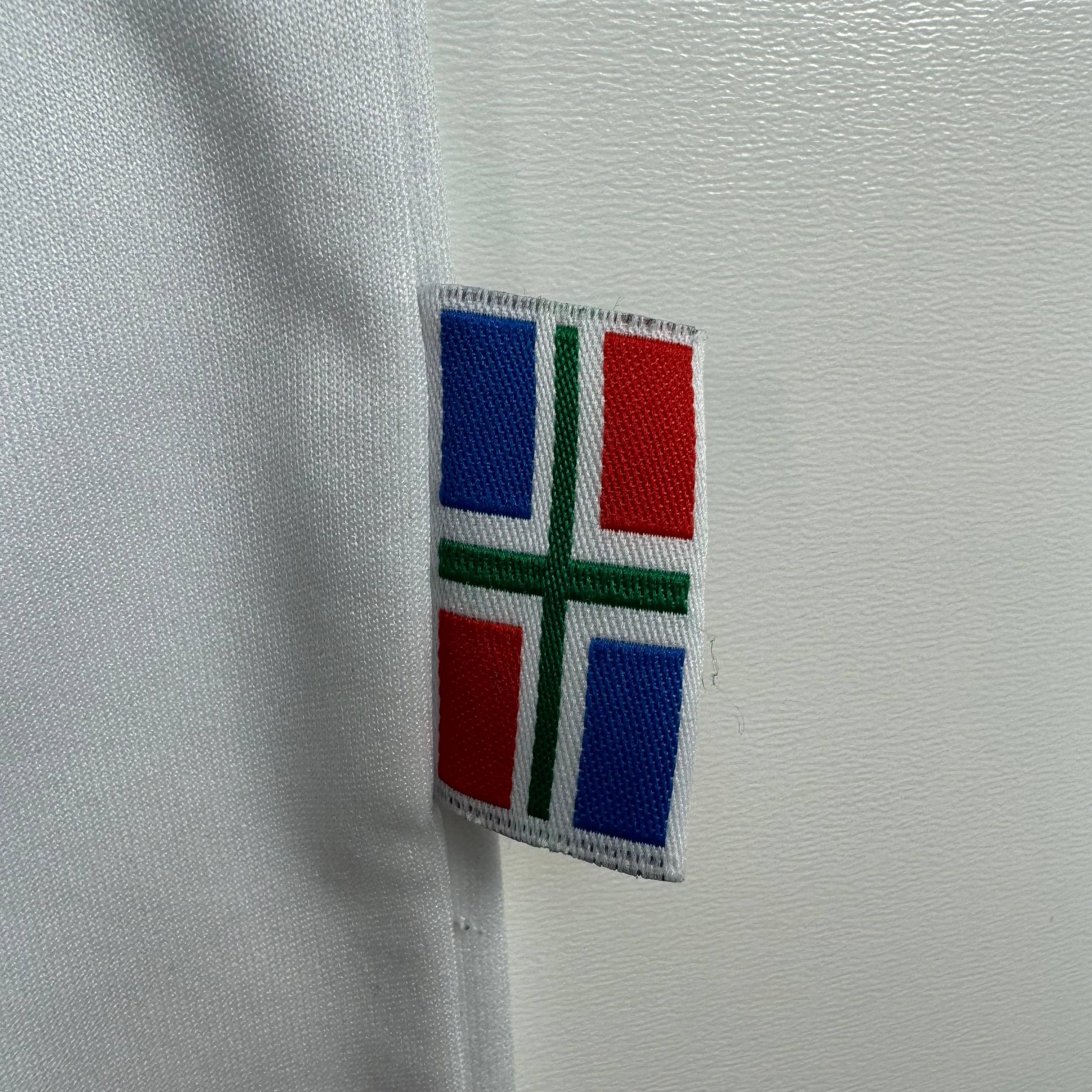 Other FC Groningen Home Football Shirt 2013 2014 Mens Size S Size US S / EU 44-46 / 1 - 5 Thumbnail
