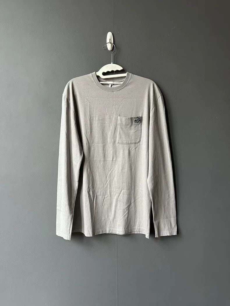 Loewe loewe Embroidered logo long sleeve 2506-Nextarrow Size US S / EU 44-46 / 1 - 1 Thumbnail