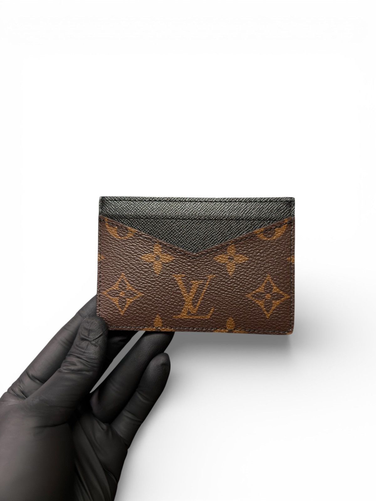 Louis Vuitton LOUIS VUITTON NEO PORTE CARTES Size ONE SIZE - 1 Thumbnail