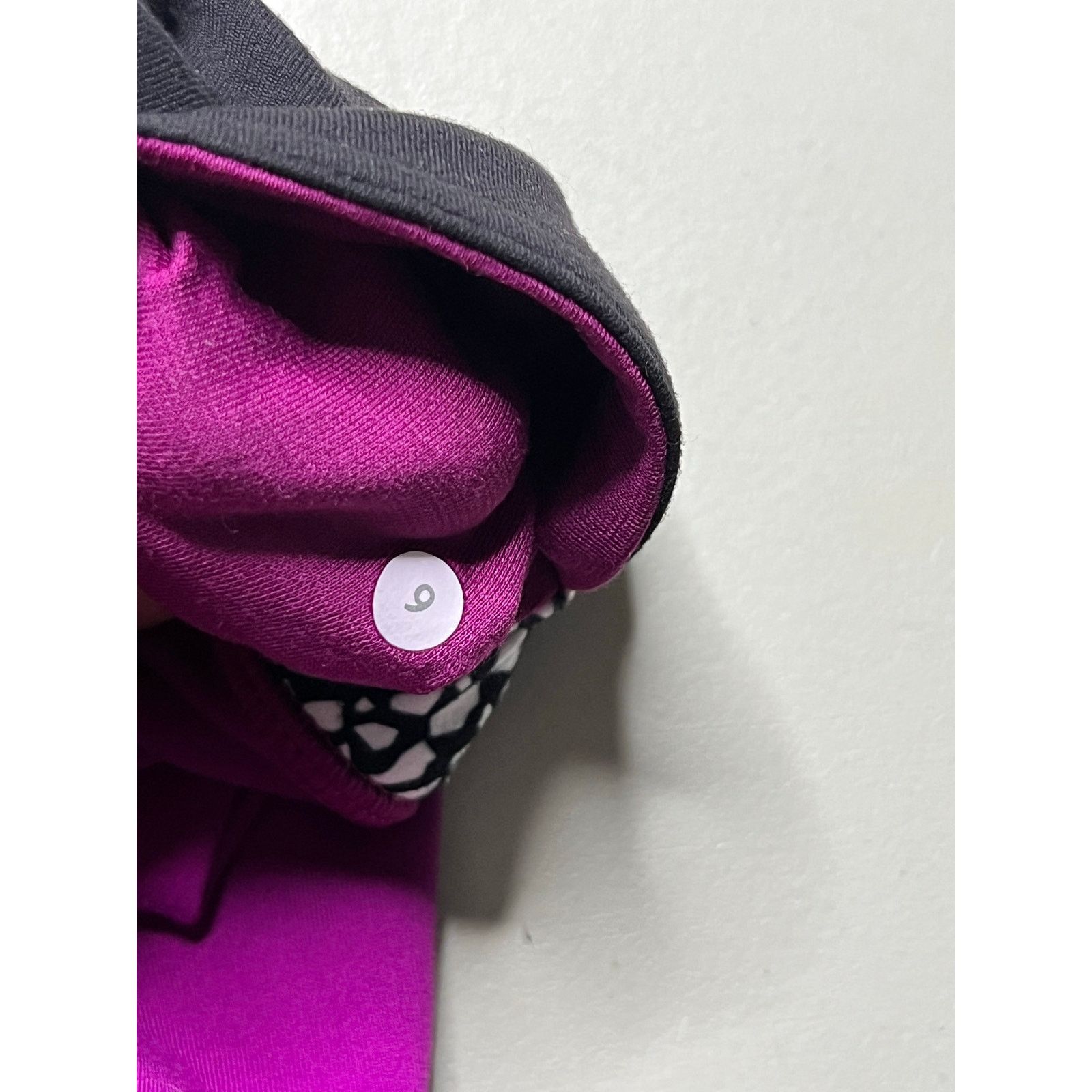 Lululemon Lululemon Wunder Under Leggings Sz 6 Pink Black White Size US 6 / EU 39 - 7 Thumbnail