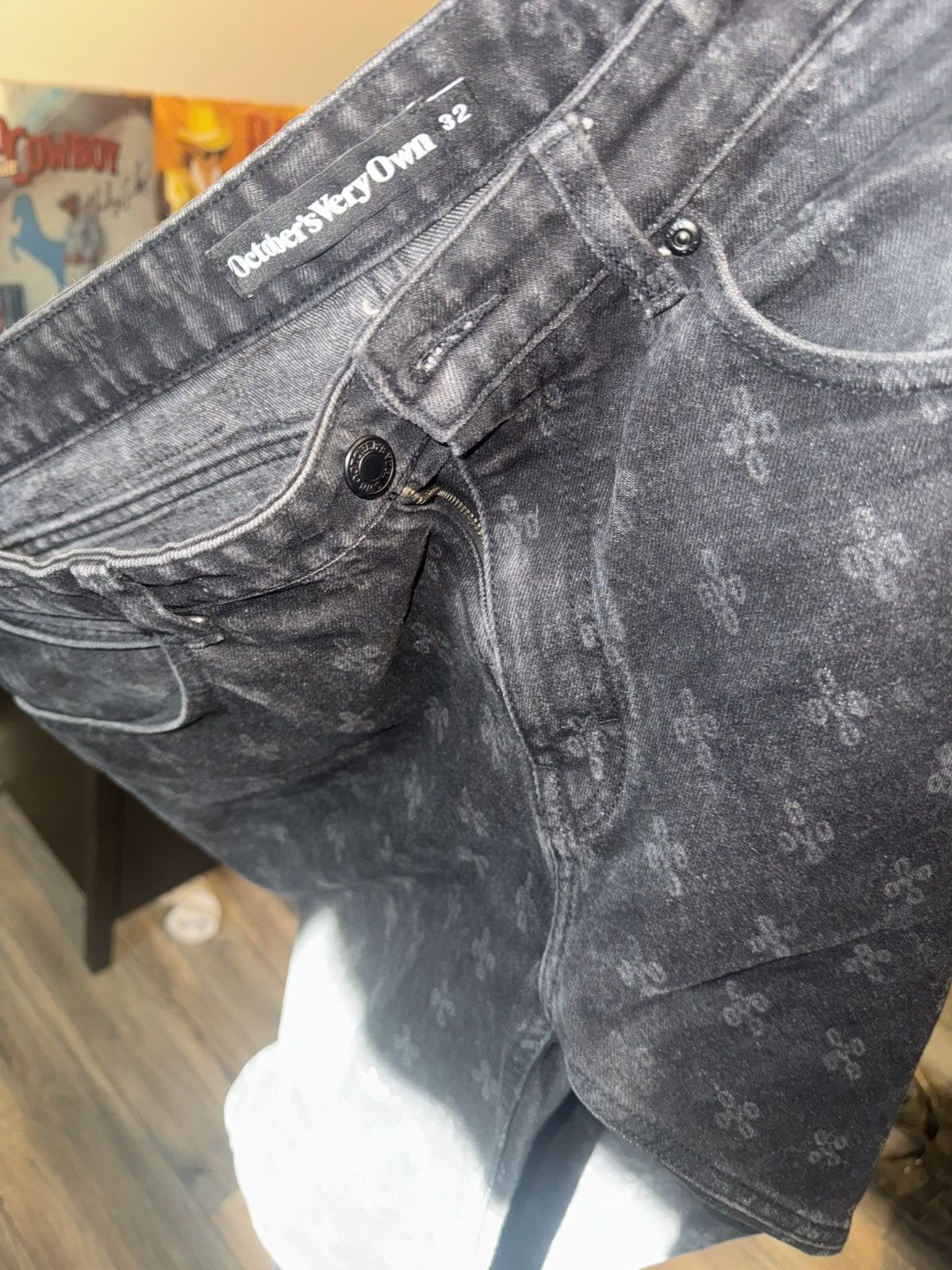 October's Very Own OVO hologram pants Size US 32 / EU 48 - 2 Thumbnail