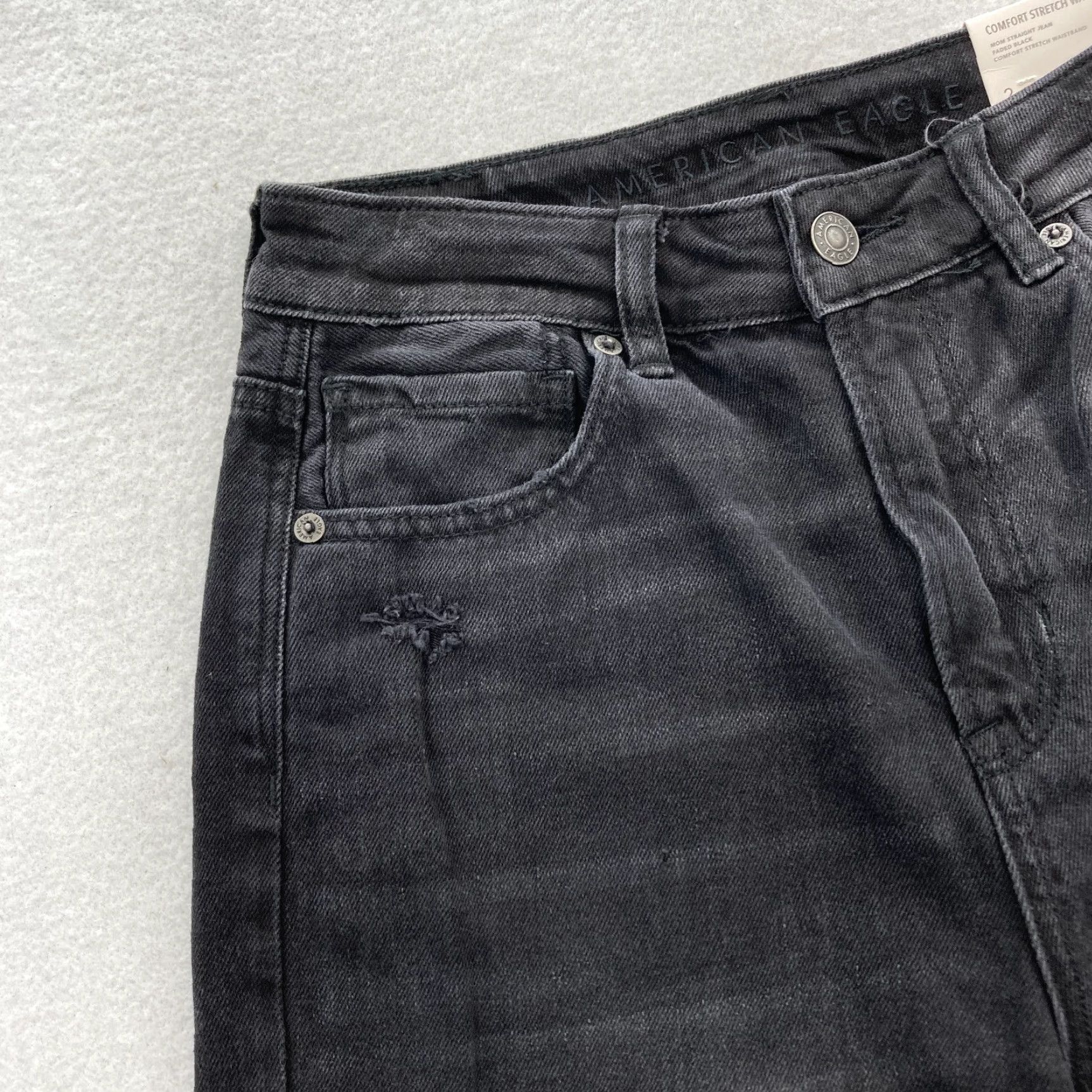 American Eagle Outfitters American Eagle Outfitters Mom Jean Women's 2 Long Black Stretch Denim NWT Comfort Waist Jeans 5-Pocket Slim Tall Boys? Size 26" / US 2 / IT 38 - 4 Thumbnail