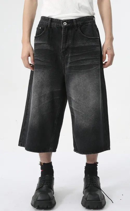 Other Black washed vintage distressed straight denim shorts Size US 32 / EU 48 - 1 Thumbnail