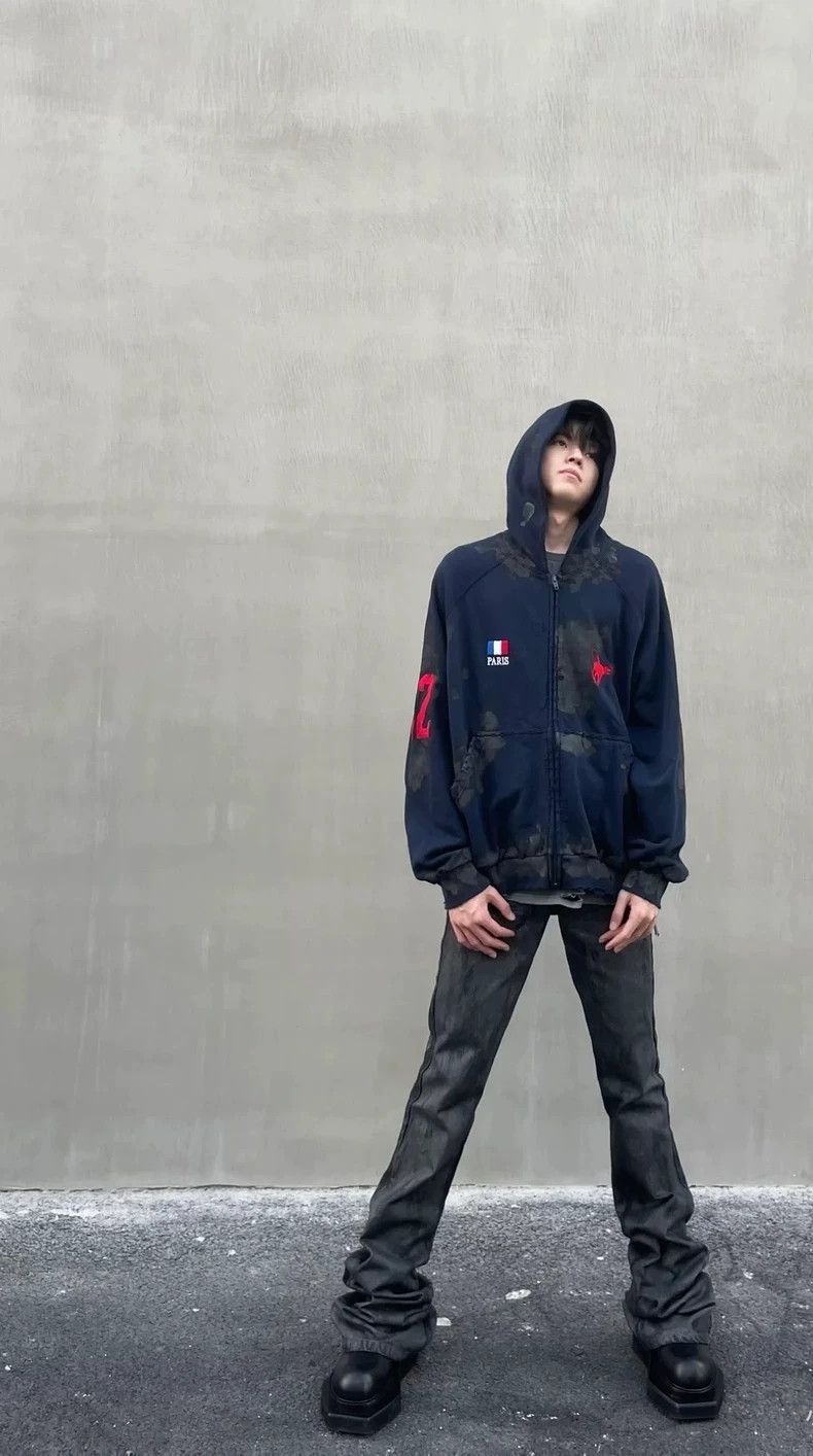 Balenciaga Balenciaga Mud-dyed horse hoodie Size US S / EU 44-46 / 1 - 6 Thumbnail