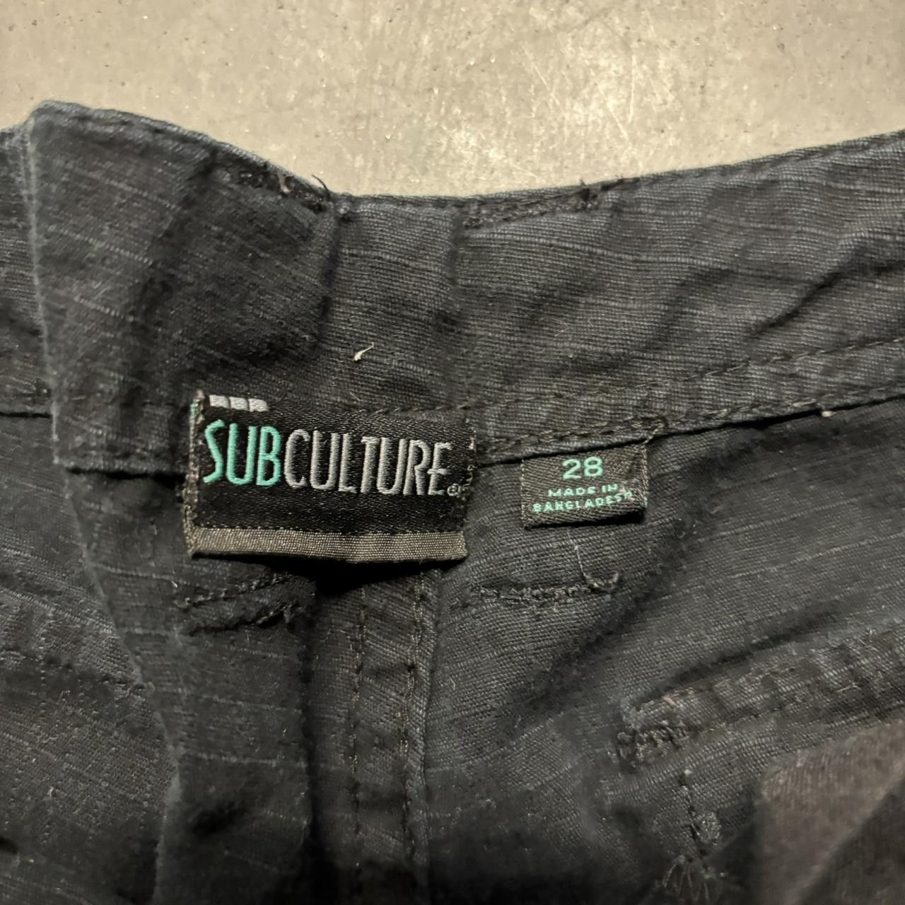 Japanese Brand × Vintage Crazy Vintage Y2K/2000s Black Grunge Skater Style Cargo Shorts! Size US 28 / EU 44 - 6 Thumbnail