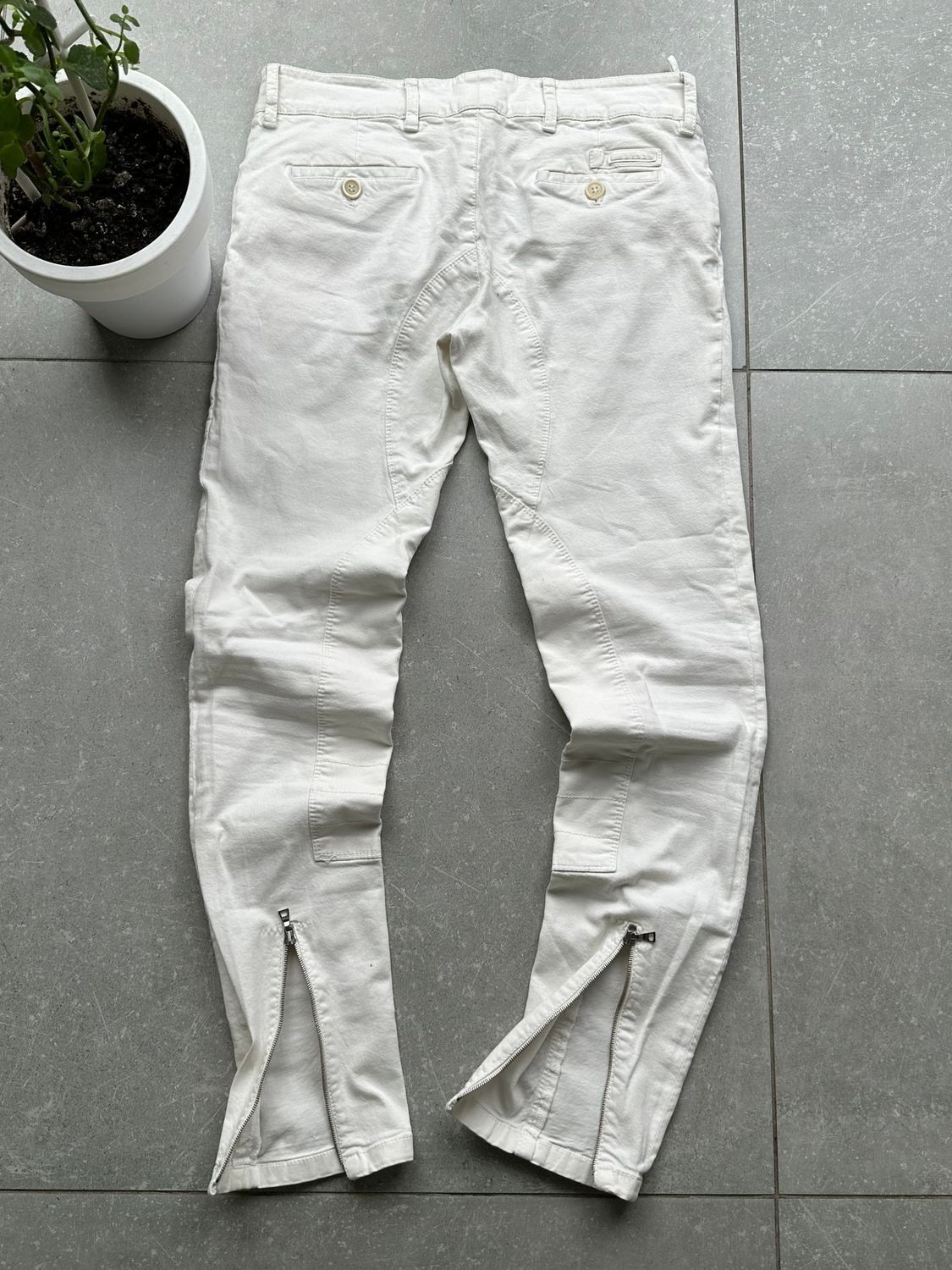 image of Avant Garde x Miu Miu Prada Vintage Zipped Pants in White, Women's (Size 27)