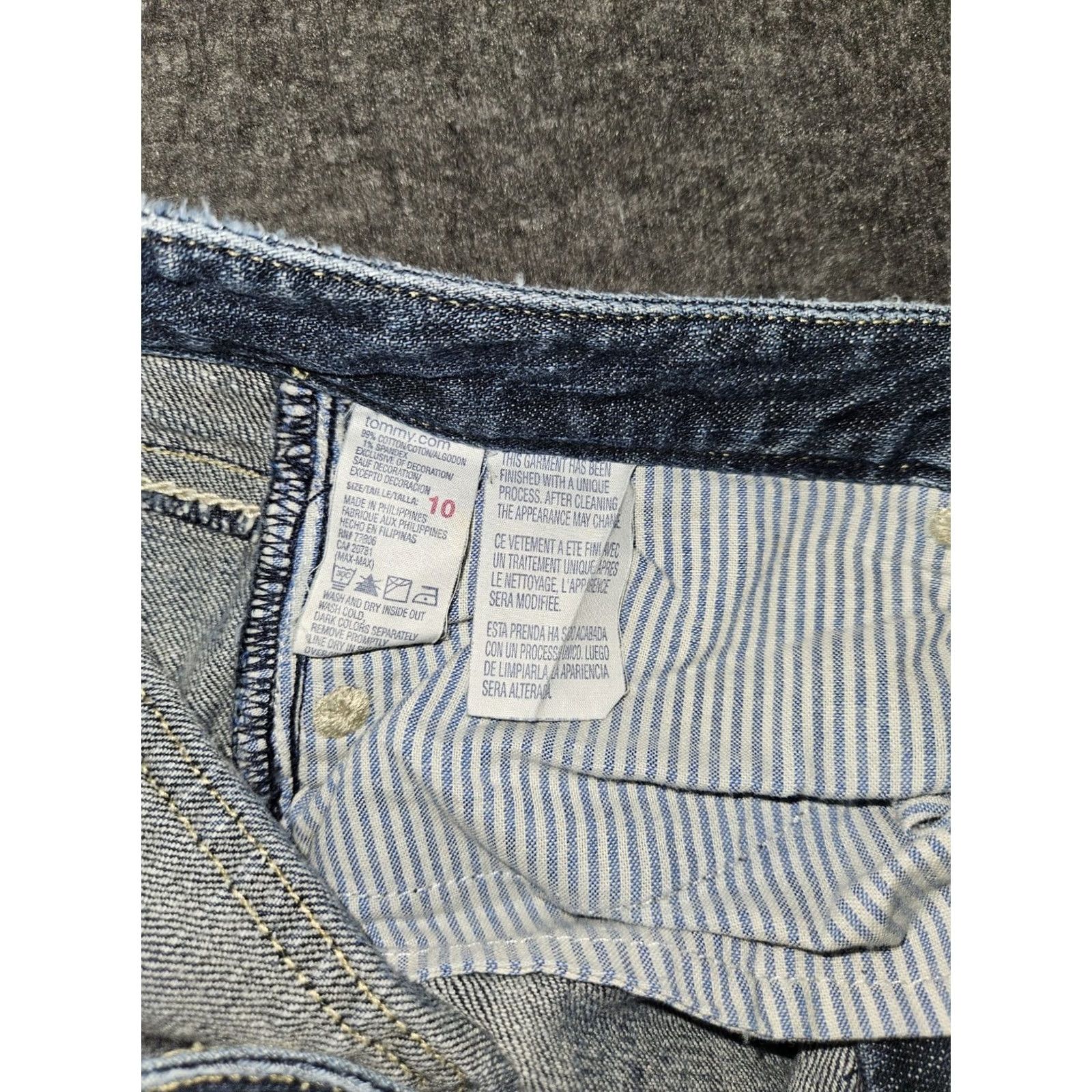 Tommy Hilfiger Tommy Hilfiger Capri Jeans Women 10 Low Rise Blue Crop Denim Logo Pockets 90s Hipster Preppy Womens Size 32" / US 10 / IT 46 - 3 Thumbnail