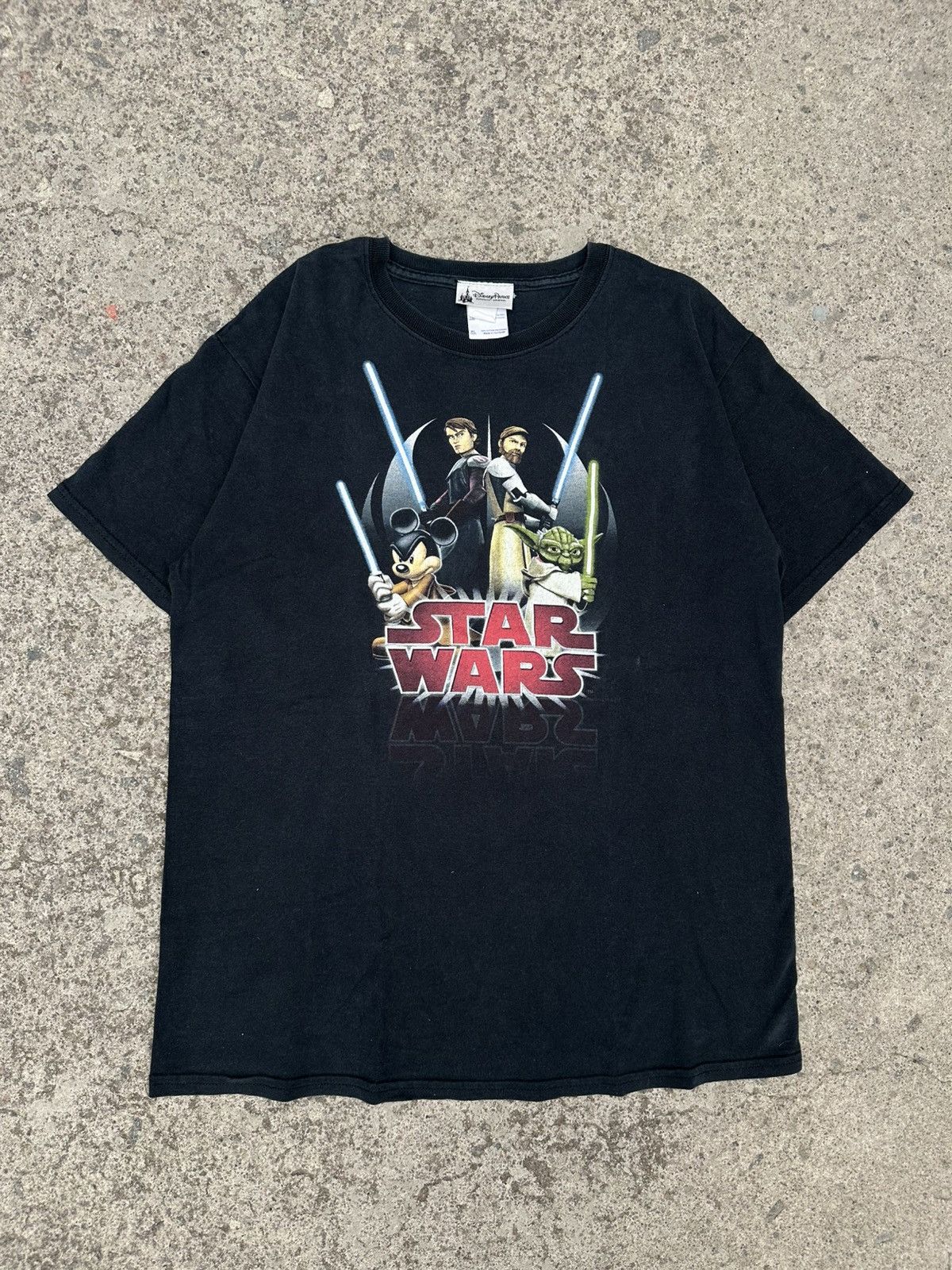 Disney Rare T-shirt Disney x Star Wars Size US M / EU 48-50 / 2 - 2 Thumbnail