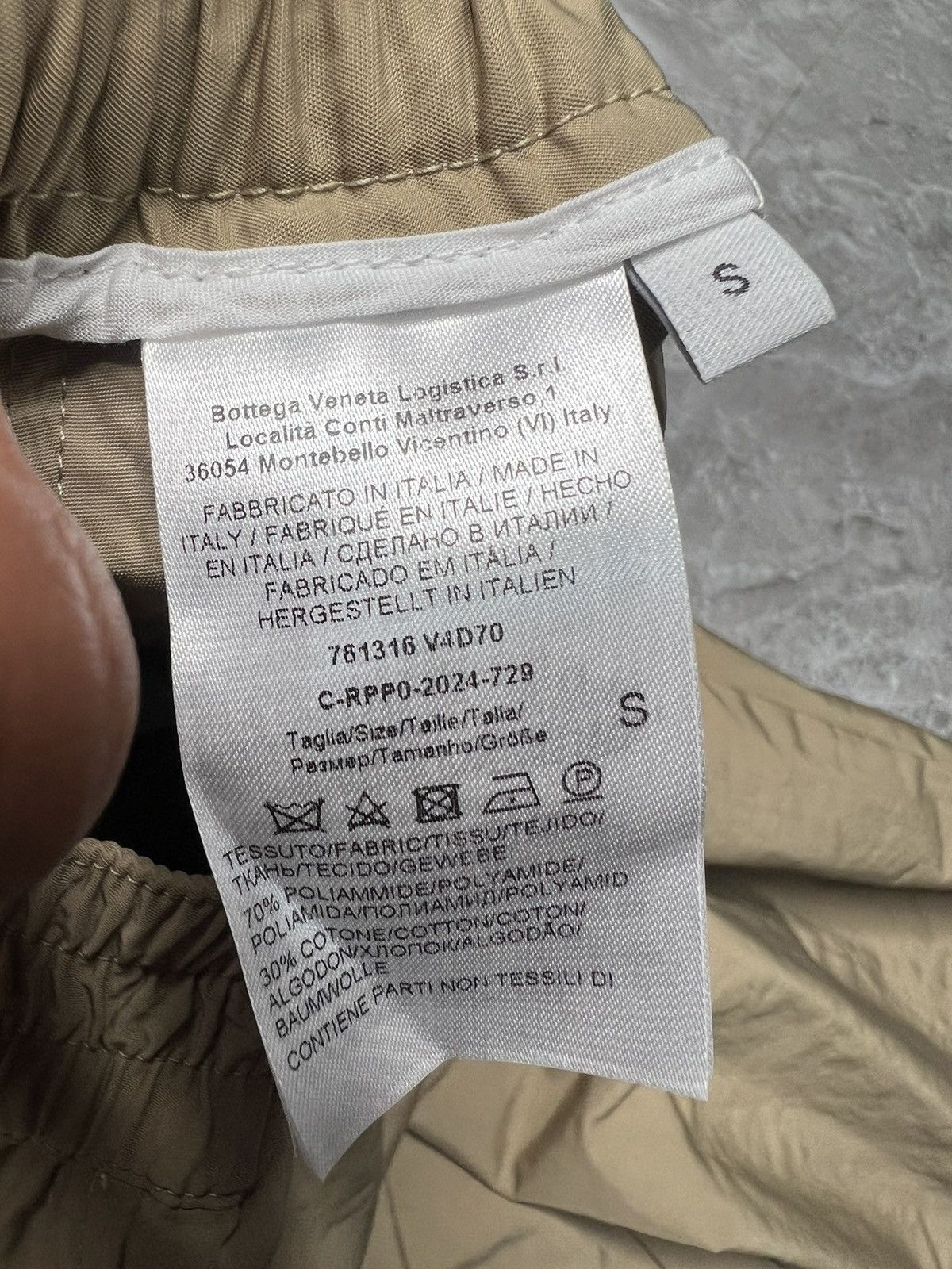 Bottega Veneta Bottega Venetta Tech Nylon Trousers (Main label Detached) Size US 30 / EU 46 - 16 Thumbnail