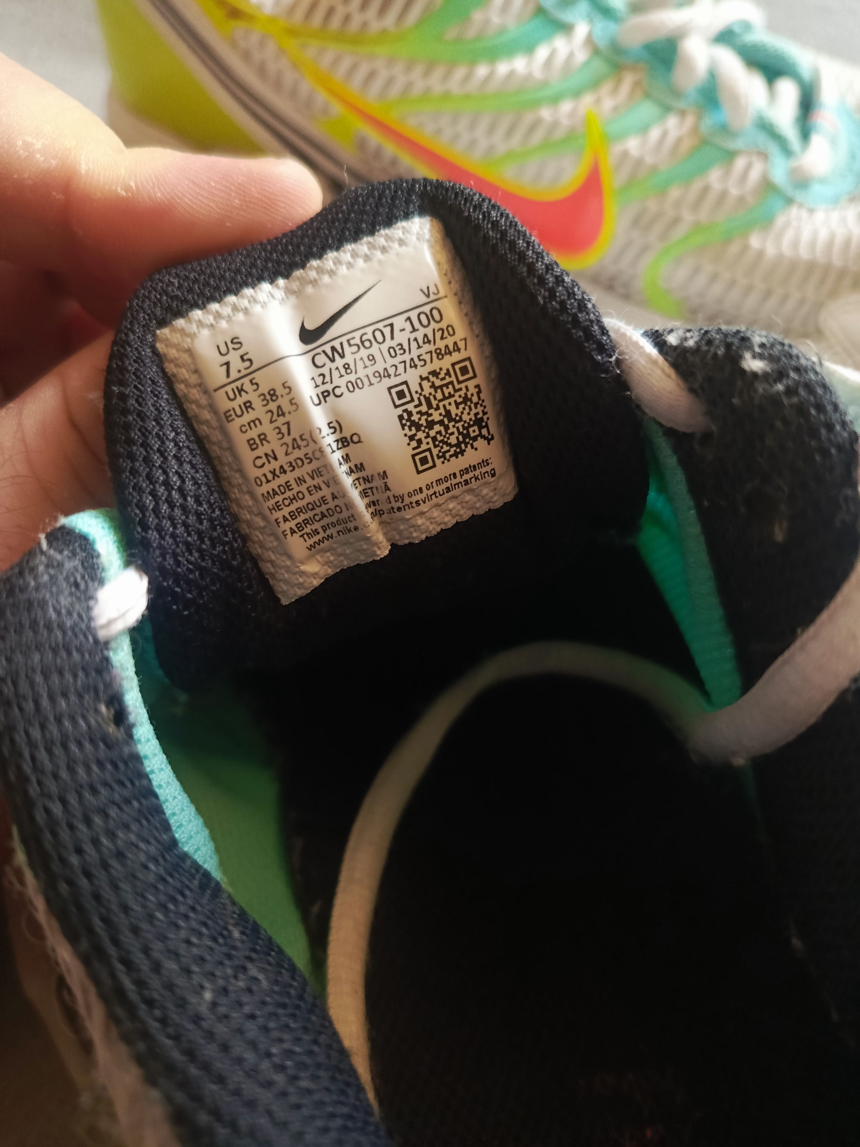 Nike Nike Torch 4 Size US 7.5 / IT 37.5 - 6 Thumbnail