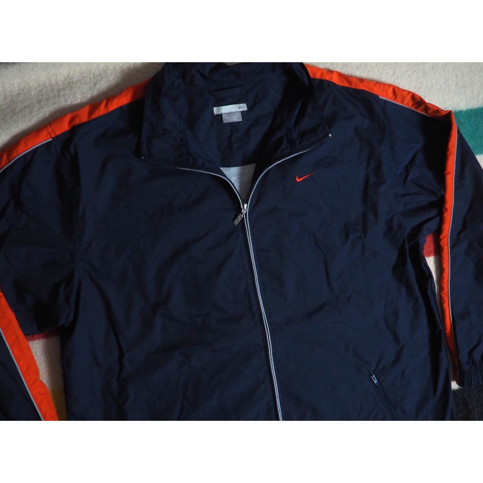 Nike VINTAGE Nike Navy Blue Orange Full Zip Nylon Mini Swoosh Jacket Mens 2XL Size US XXL / EU 58 / 5 - 4 Thumbnail