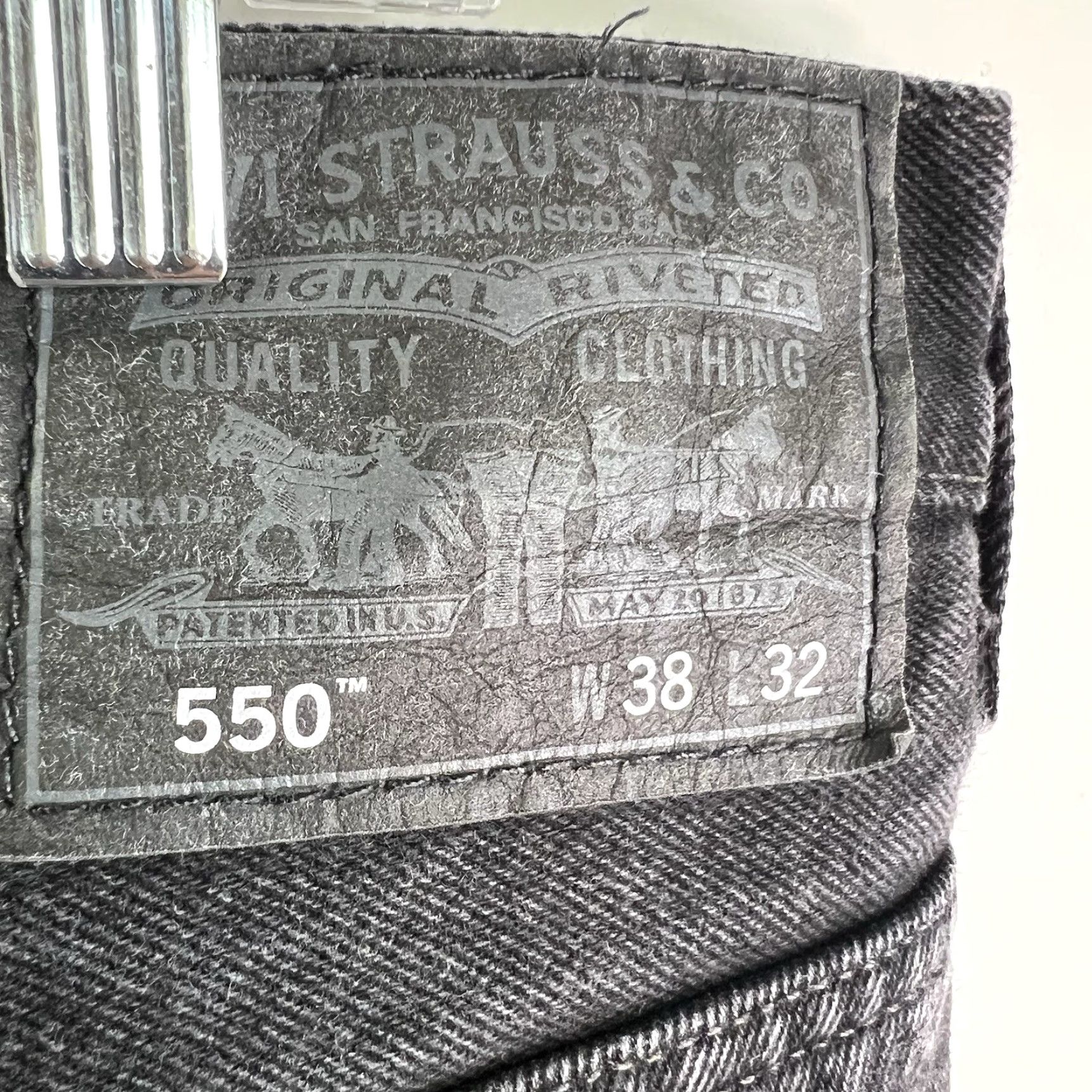 Levi's VINTAGE Levi's Jeans Men's Relaxed Fit Straight Denim Size 38 X32 Black 550 90s Size US 38 / EU 54 - 6 Thumbnail