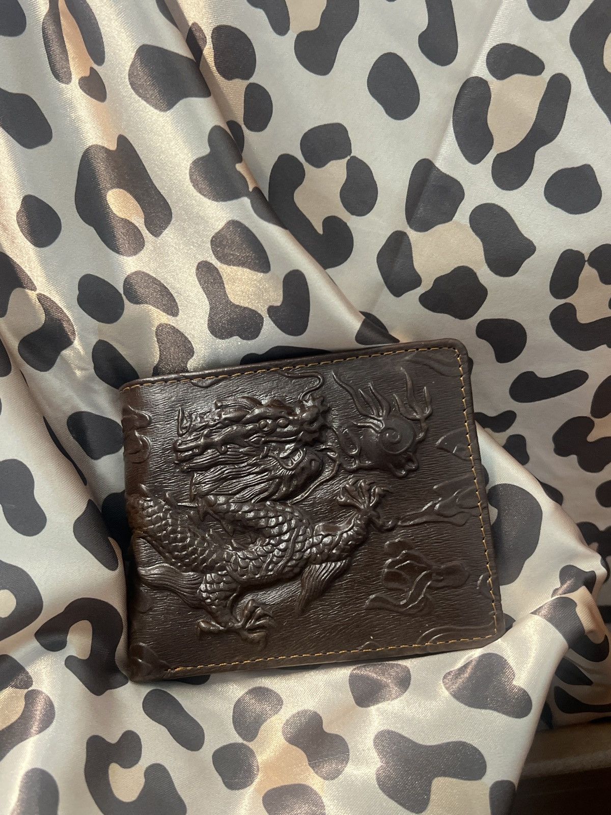 Shanghai Tang Dragon Wallet Size ONE SIZE - 2 Thumbnail