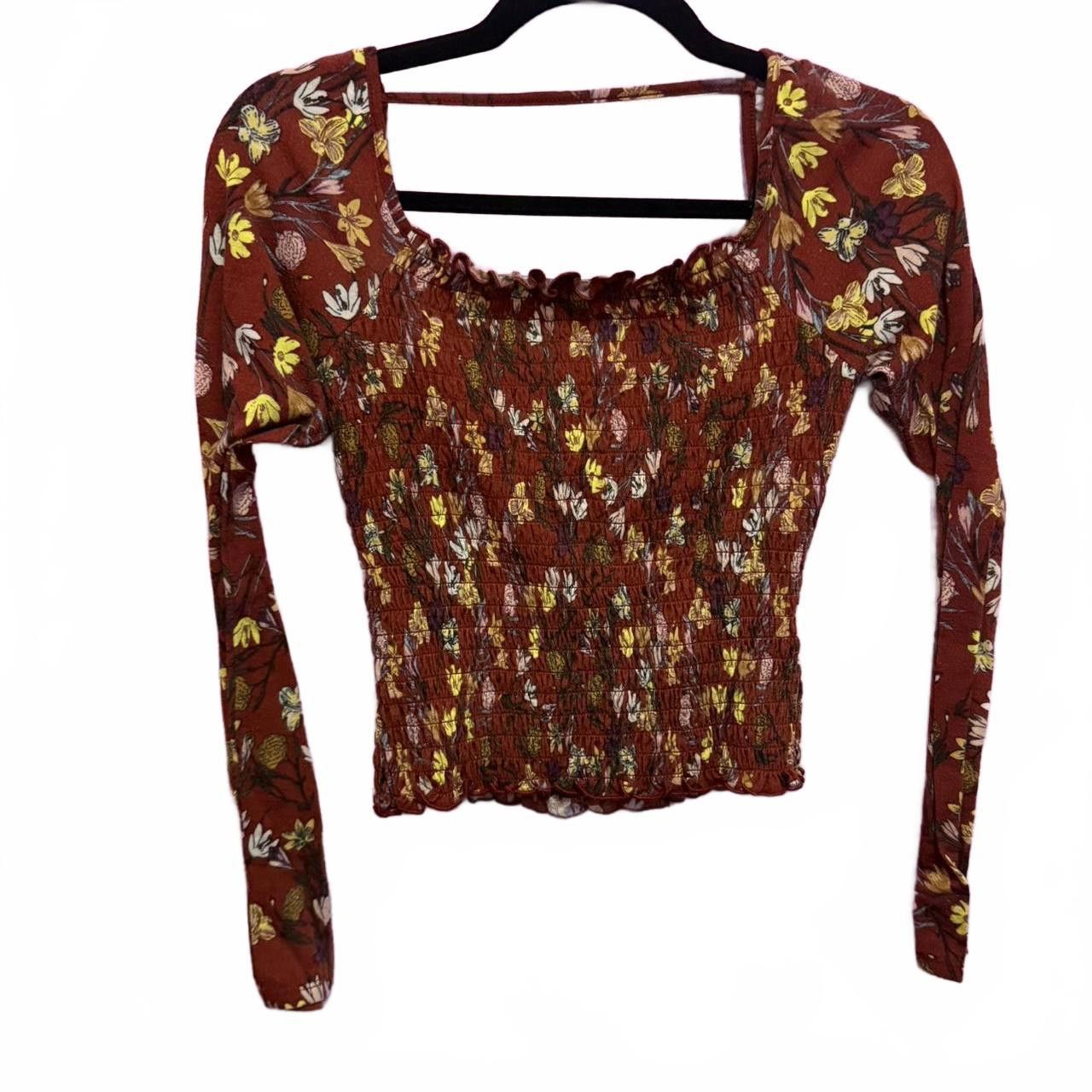 Designer Chic Floral Smocked Crop Top Size S / US 4 / IT 40 - 1 Thumbnail