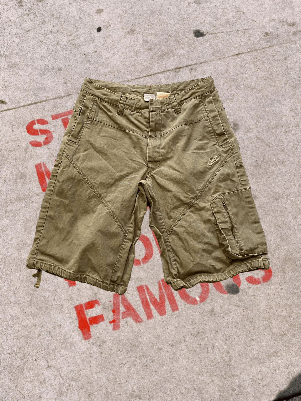 Nike Vintage Nike Shorts Size US 30 / EU 46 - 1 Thumbnail