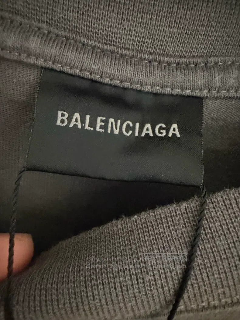 Balenciaga Balenciaga Grey Coke Distressed Logo Short Sleeve Size US M / EU 48-50 / 2 - 3 Thumbnail