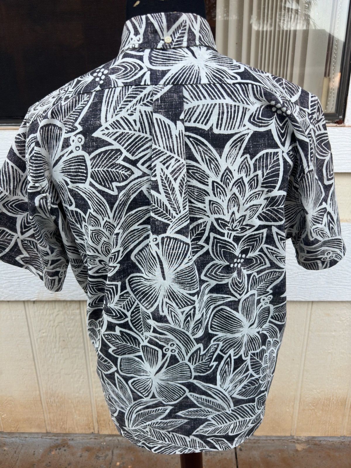Reyn Spooner Reyn Spooner Classic Hawaiian Print Gray Men's Medium Size US M / EU 48-50 / 2 - 2 Thumbnail