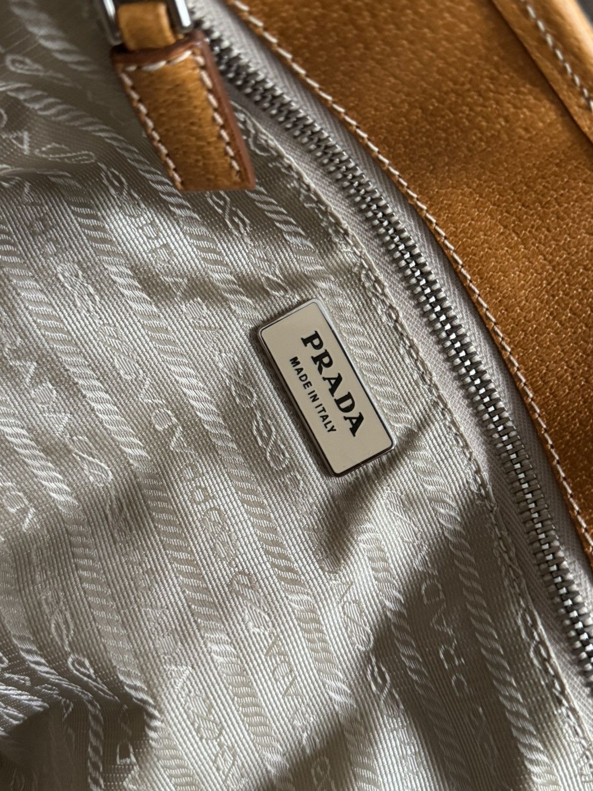 Prada × Vintage Vintage Prada Totebag Pocket Canvas Leather Size ONE SIZE - 19 Thumbnail