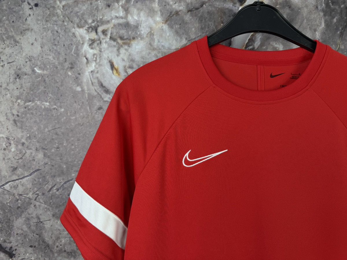 Nike Men’s Nike T-Shirt Jersey Sportswear Size Large Size US L / EU 52-54 / 3 - 4 Thumbnail