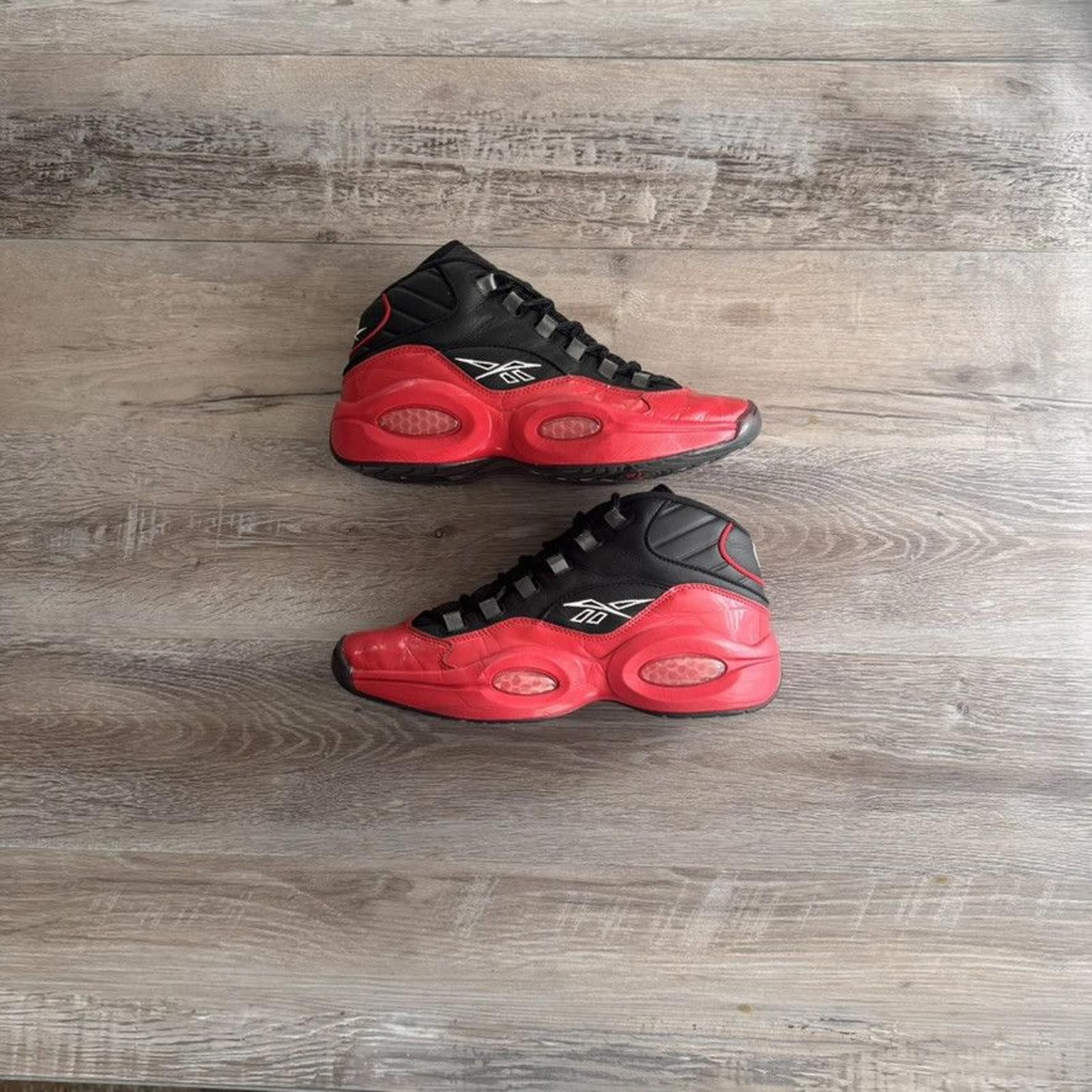 Reebok REEBOK • Question Mid "76ers Bred" (10M) Size US 10 / EU 43 - 1 Thumbnail