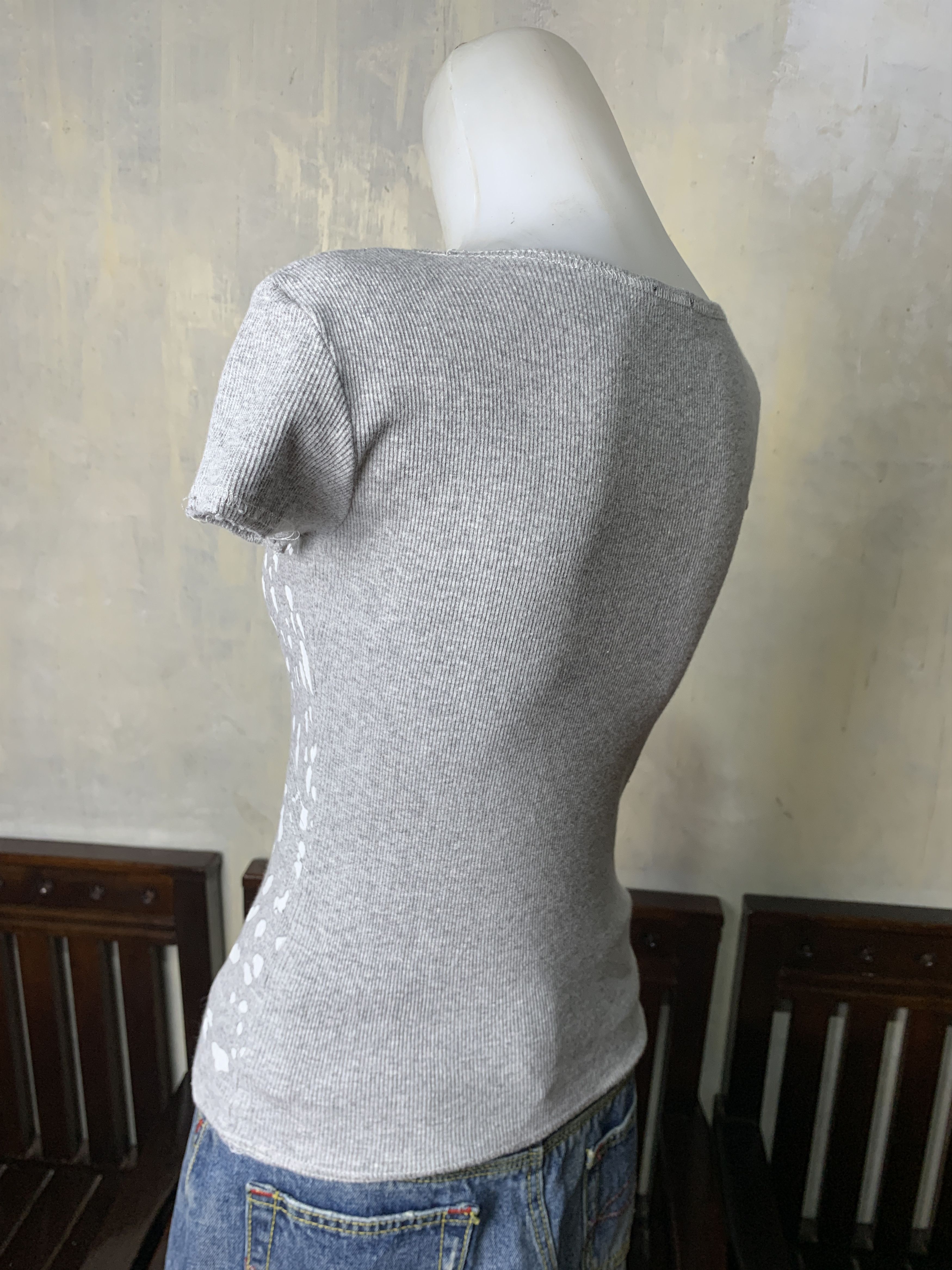 Krizia Krizia Maglia Gray Leopard Graphic Fitted Tee (S) Size S / US 4 / IT 40 - 3 Thumbnail