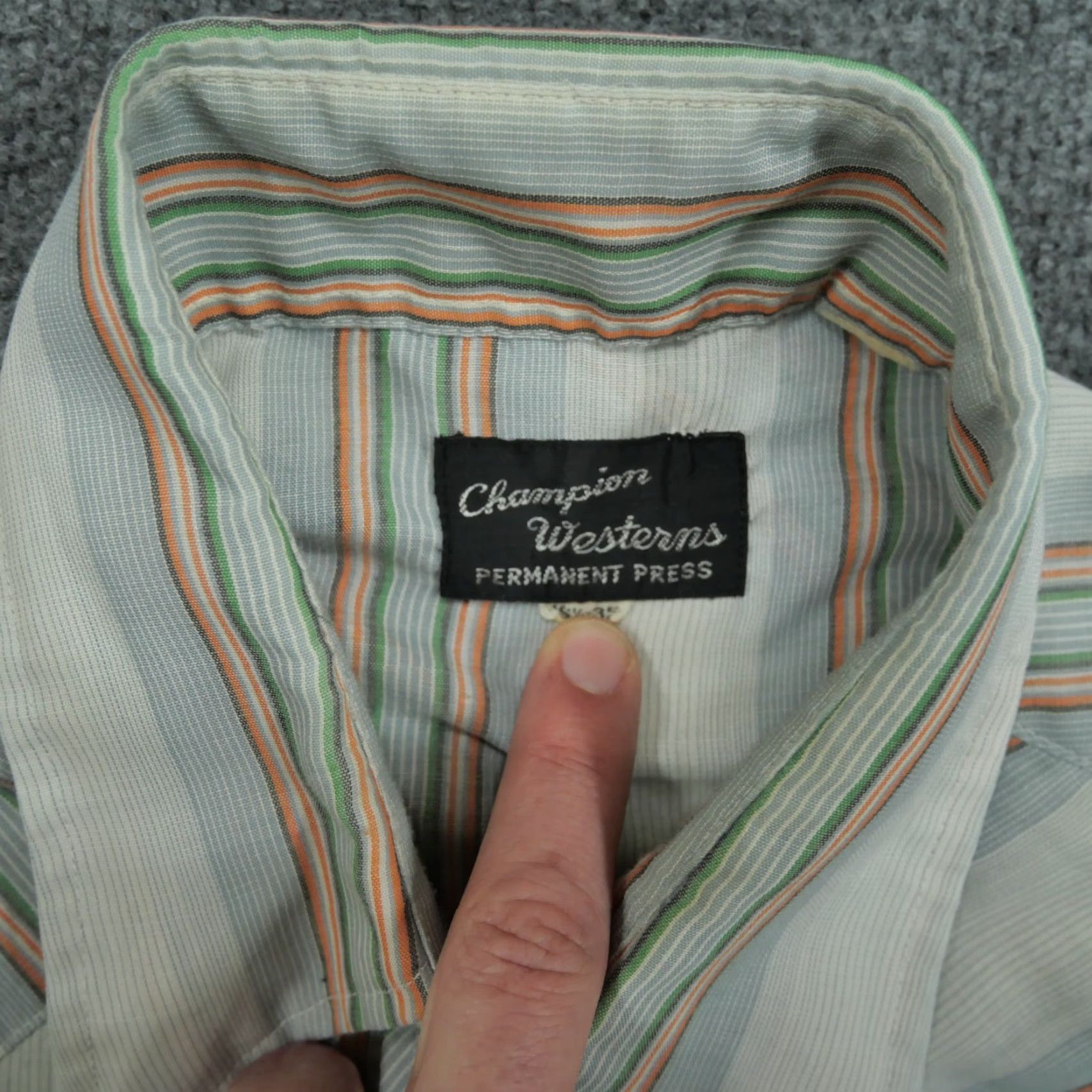 Champion VINTAGE Champion Western Shirt Mens 16.5 35 Green Orange Striped Pearl Snap 70s Size US S / EU 44-46 / 1 - 7 Thumbnail