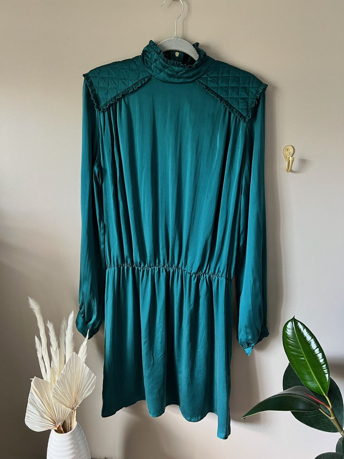 Pierre Balmain Pierre Balmain Quilted shoulder long sleeve dress Size S / US 4 / IT 40 - 8 Thumbnail