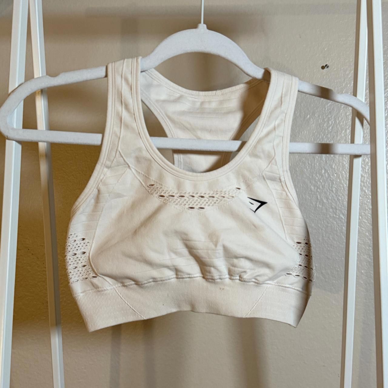 Gymshark GYMSHARK cream sports bra Size ONE SIZE - 1 Thumbnail