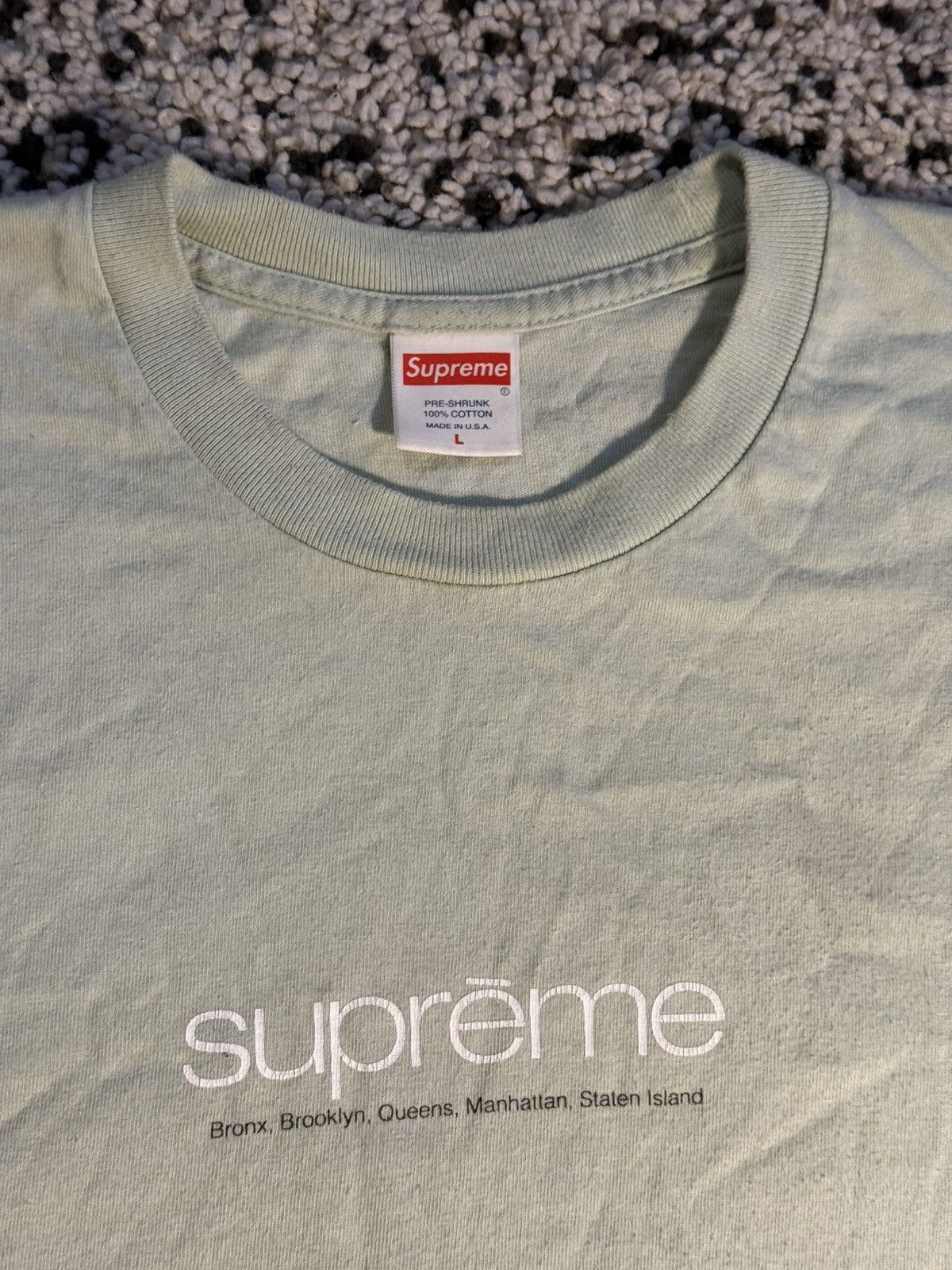 Vintage Supreme Five Boroughs Pale Aqua Tee Size US XL / EU 56 / 4 - 2 Thumbnail