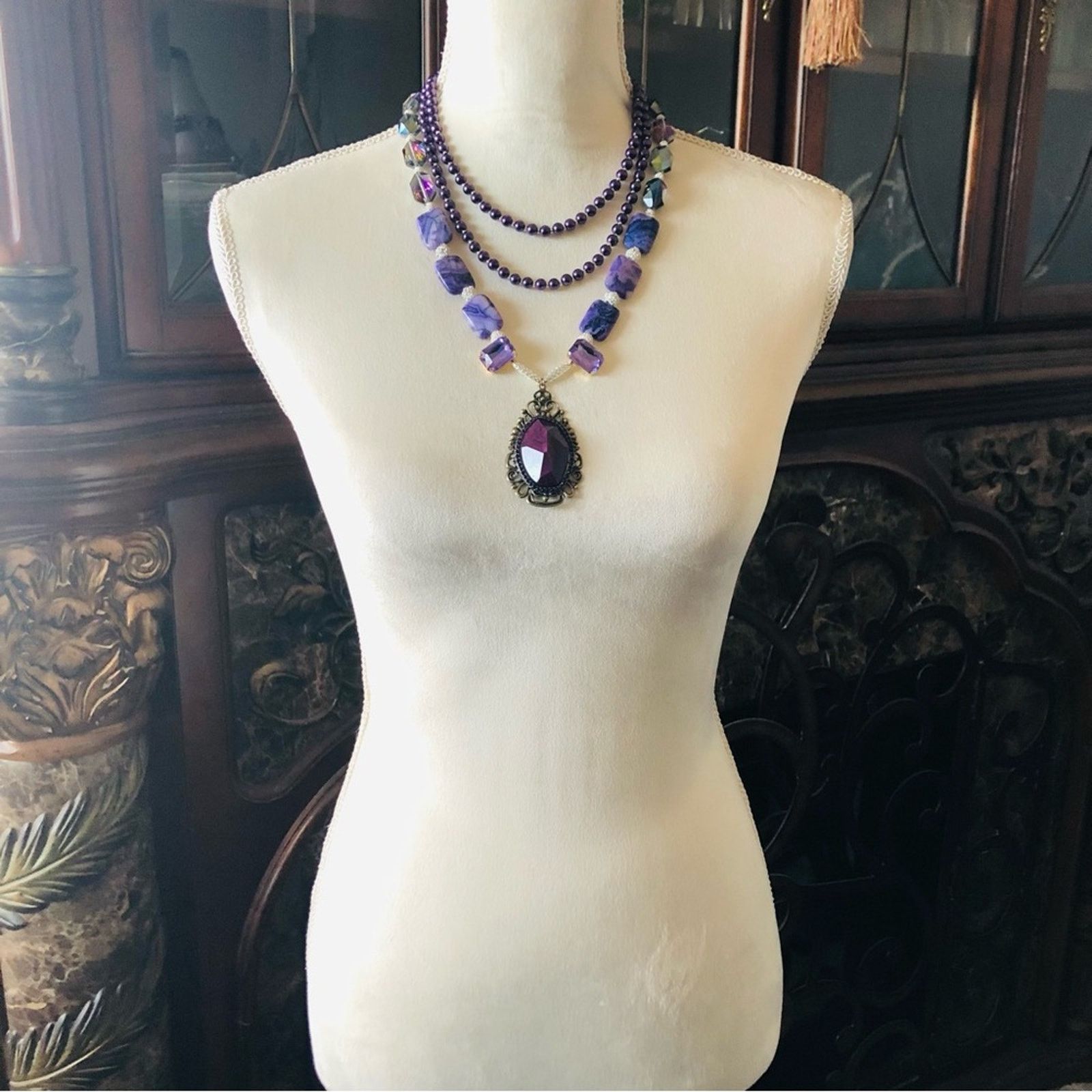 Handmade Handcrafted “purple power” genuine onyx necklace Size ONE SIZE - 6 Thumbnail