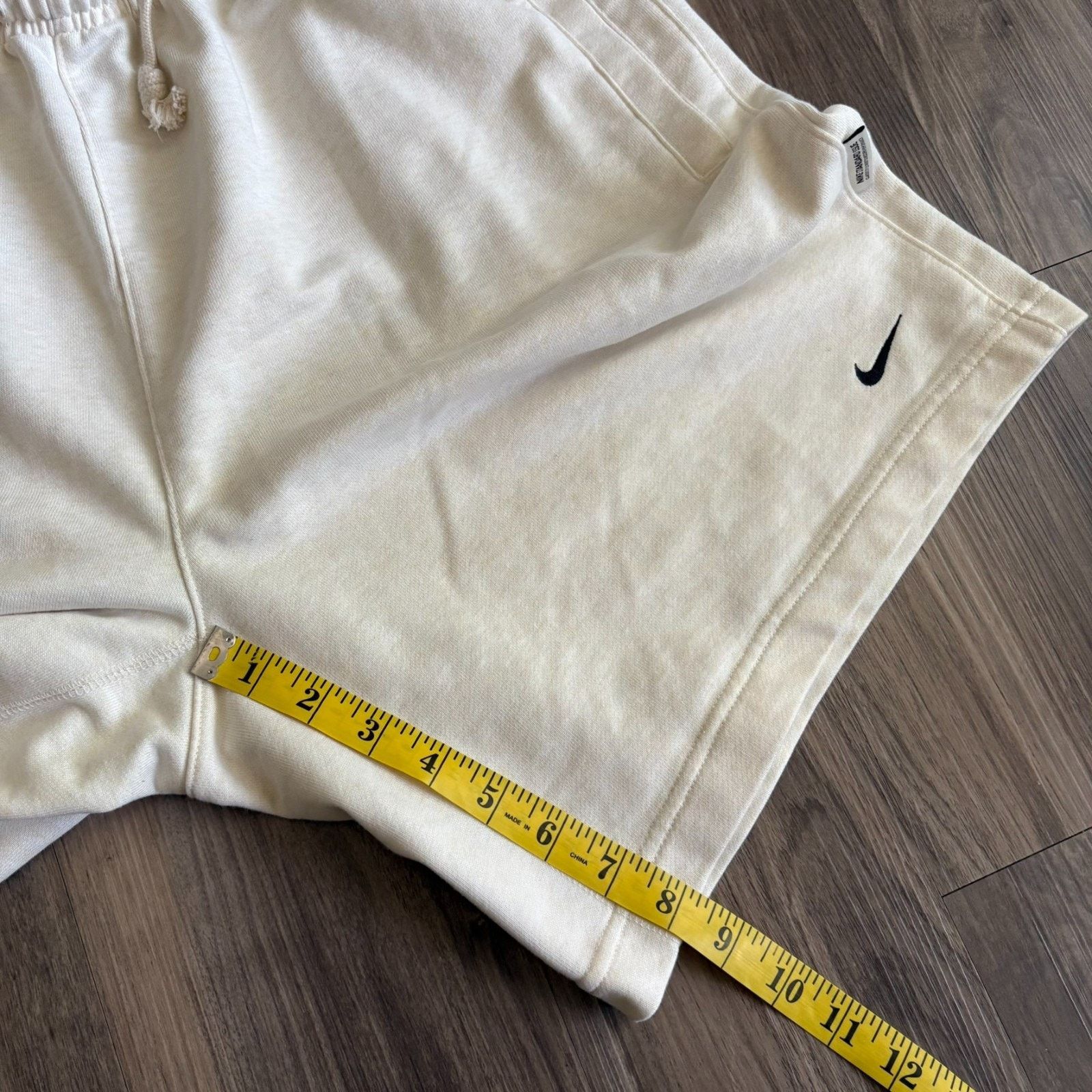 Nike Nike Sweat Shorts Men's Size L Standard Issue 8" Size US 36 / EU 52 - 5 Thumbnail