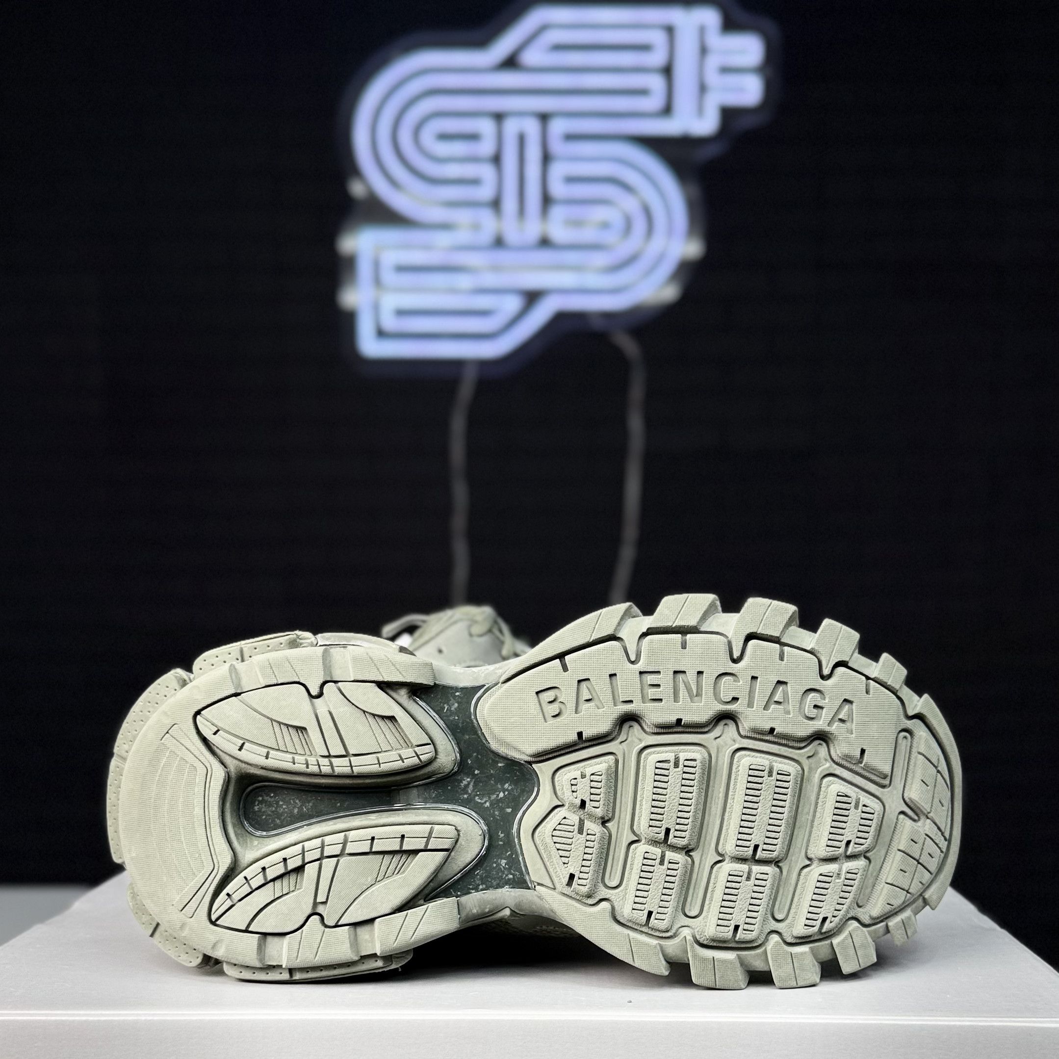 Balenciaga Balenciaga Track 3.0 Runner Sneaker Size US 7.5 / EU 40-41 - 3 Thumbnail